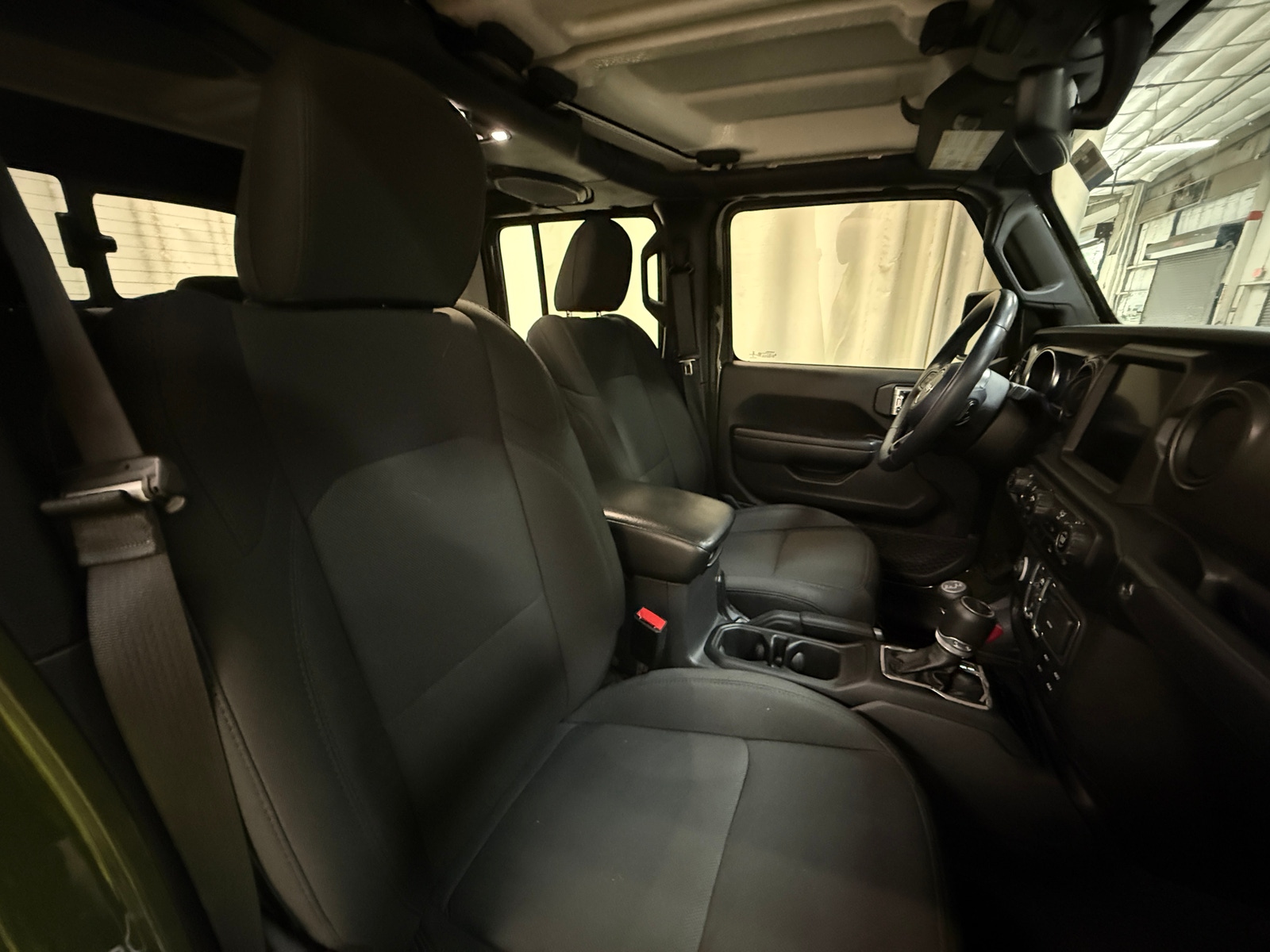 Thumbnail: 2022 Jeep Gladiator - 2