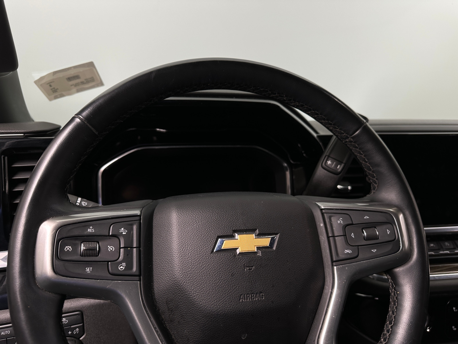 Thumbnail: 2024 Chevrolet Silverado 1500 - 5