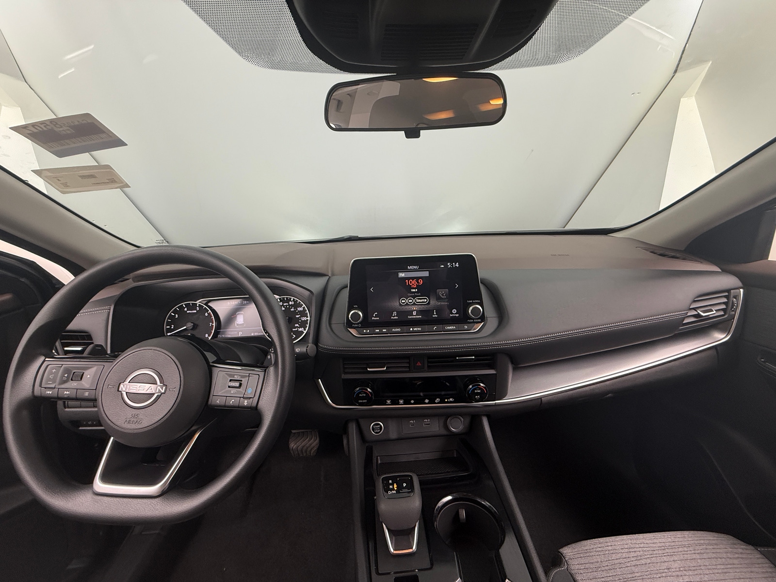 Thumbnail: 2023 Nissan Rogue - 3