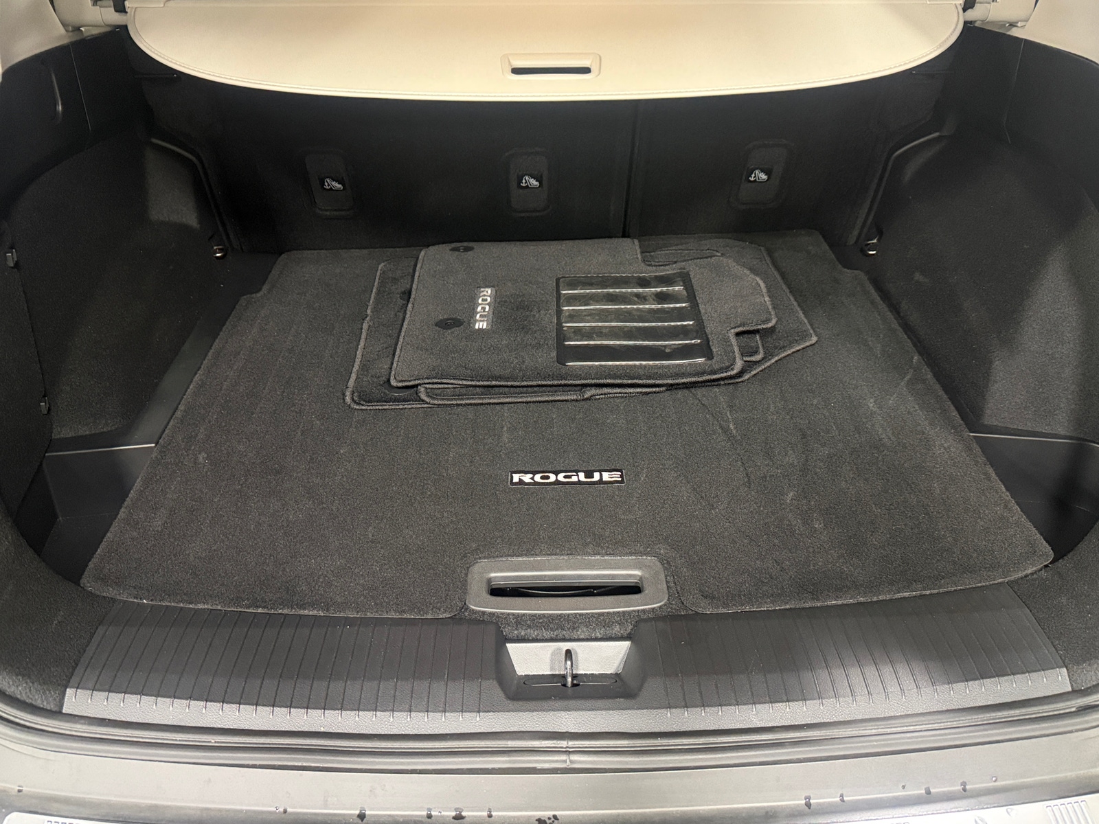 Thumbnail: 2023 Nissan Rogue - 7