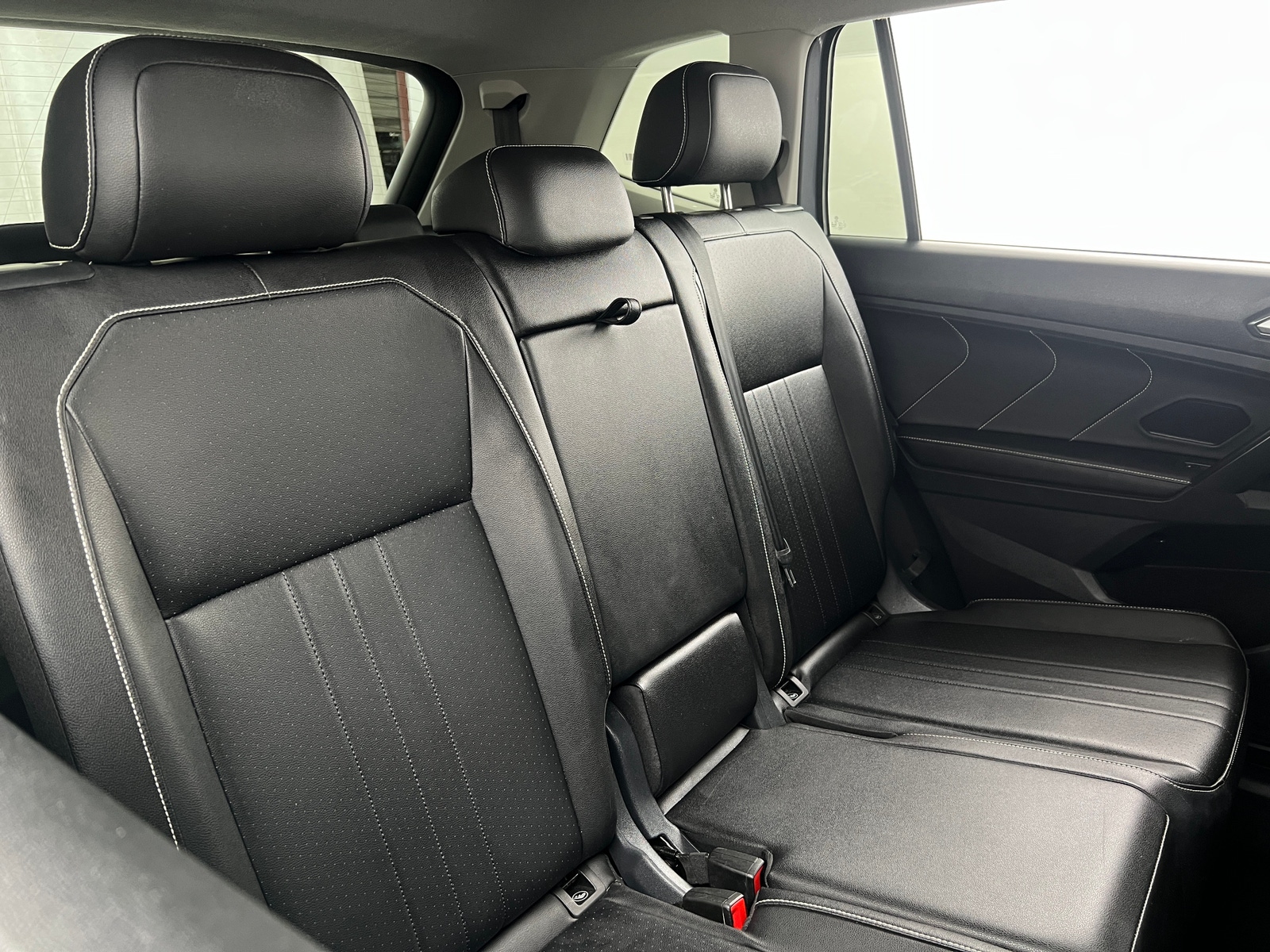 Thumbnail: 2024 Volkswagen Tiguan - 5