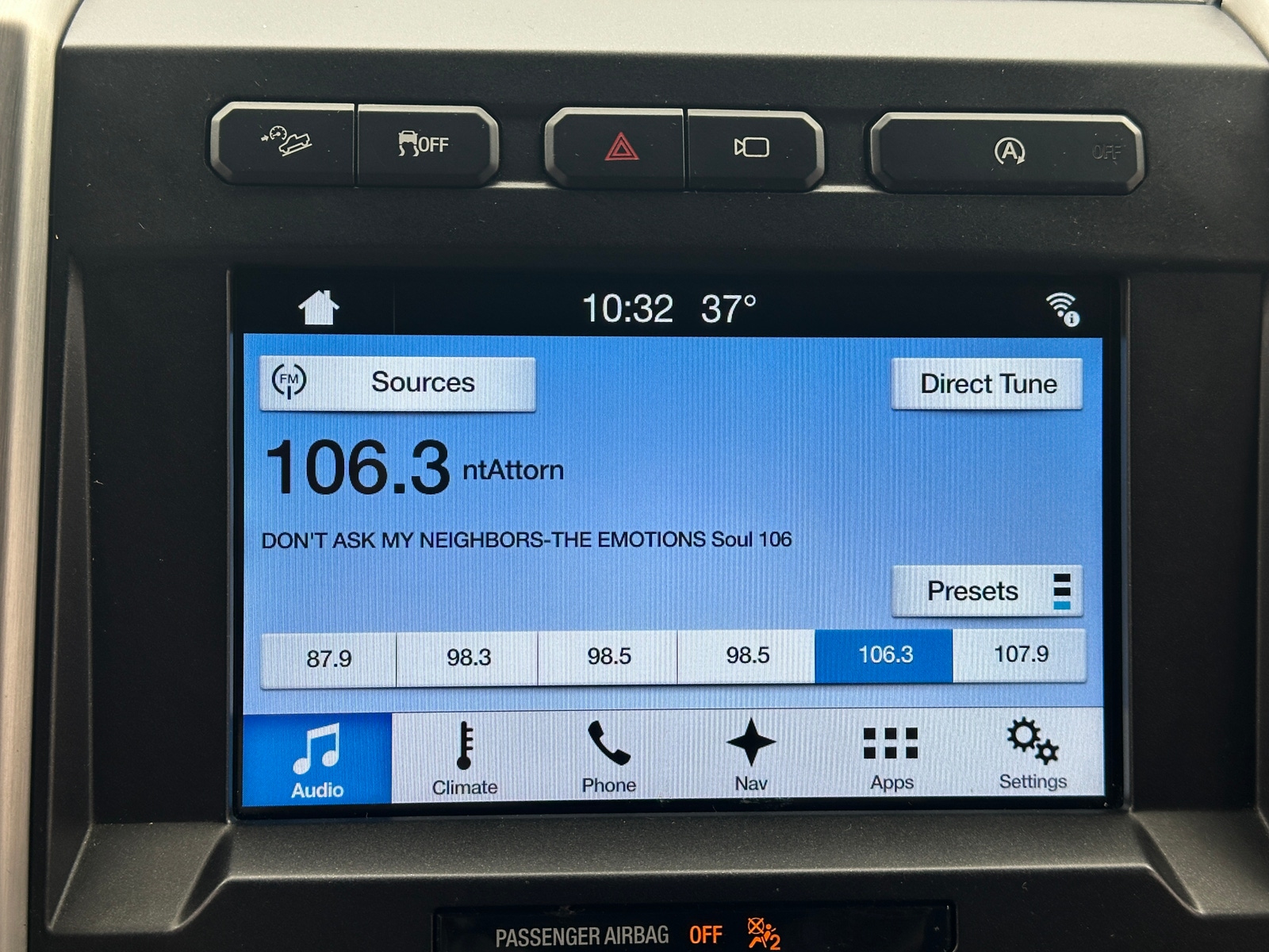 Thumbnail: 2018 Ford Econoline - 3