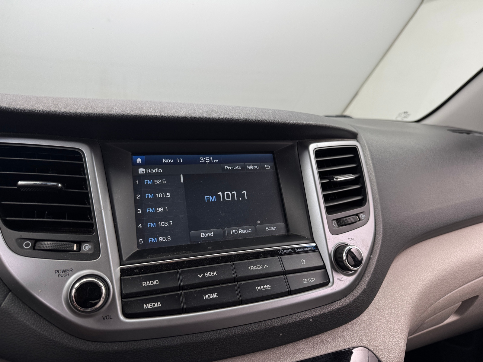 Thumbnail: 2018 Hyundai Tucson - 4