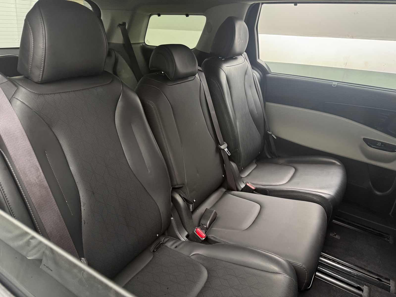 Thumbnail: 2022 Kia Carnival - 5