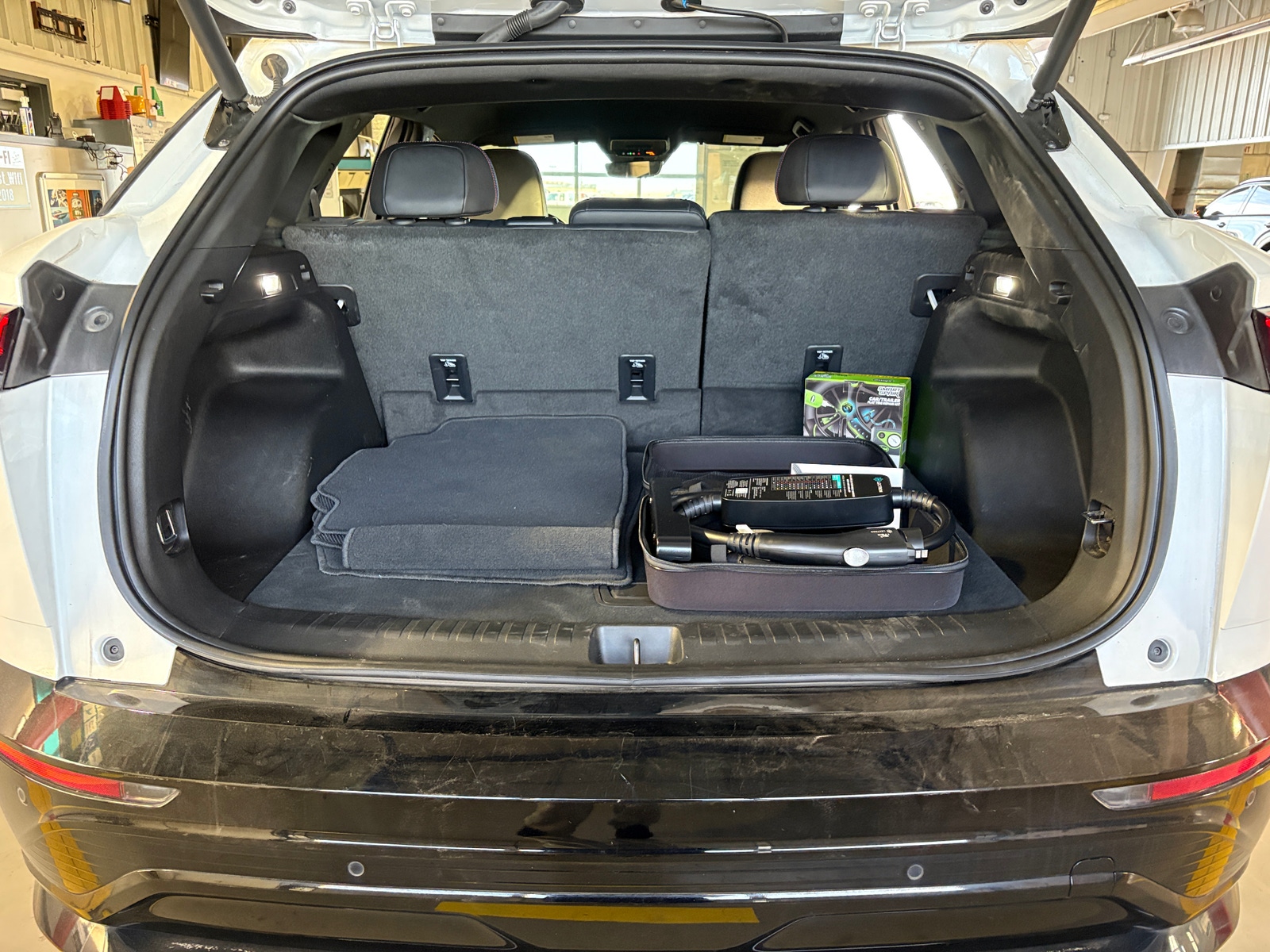 Thumbnail: 2024 Chevrolet Blazer EV - 6