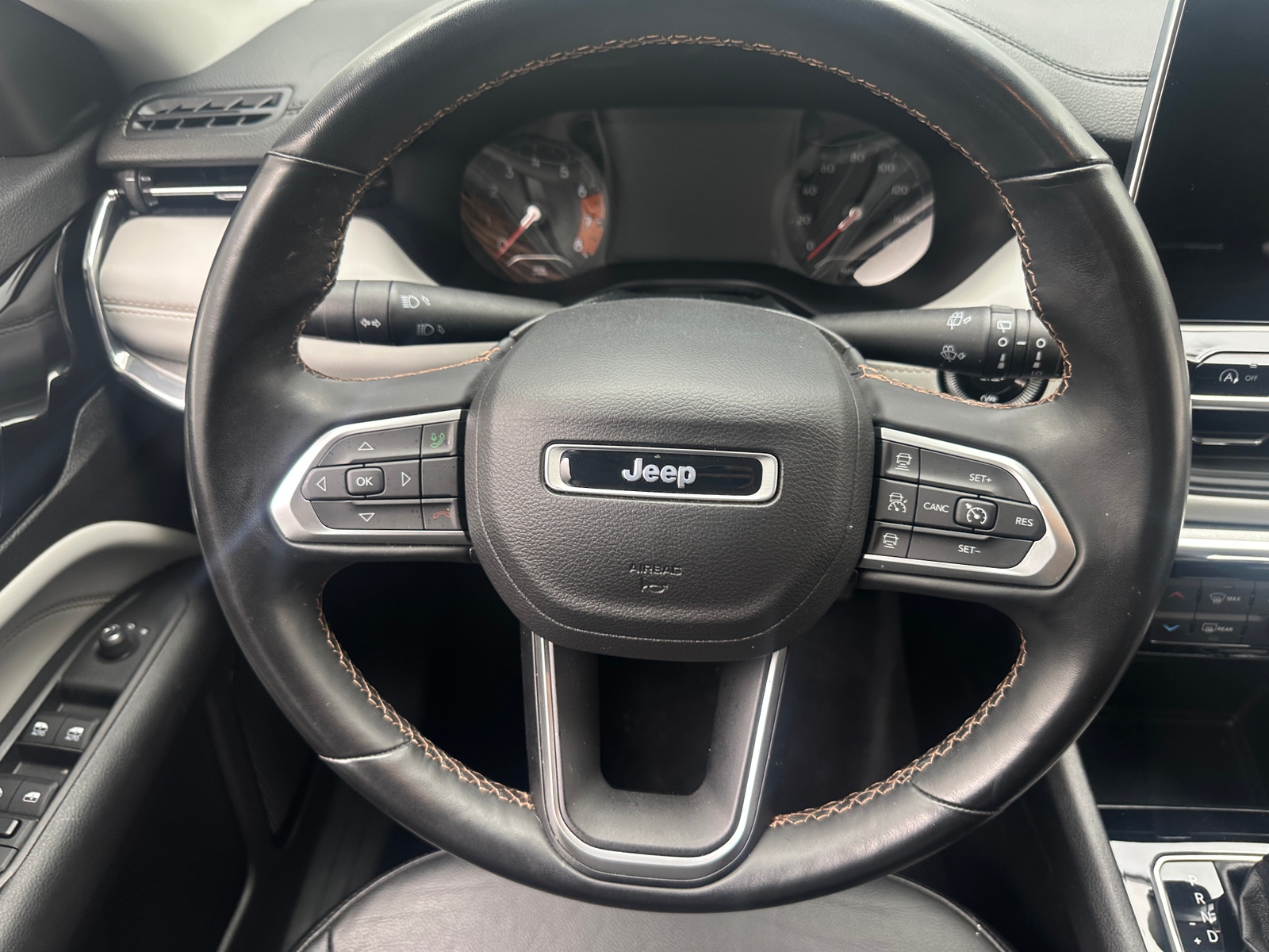 Thumbnail: 2022 Jeep Compass - 4