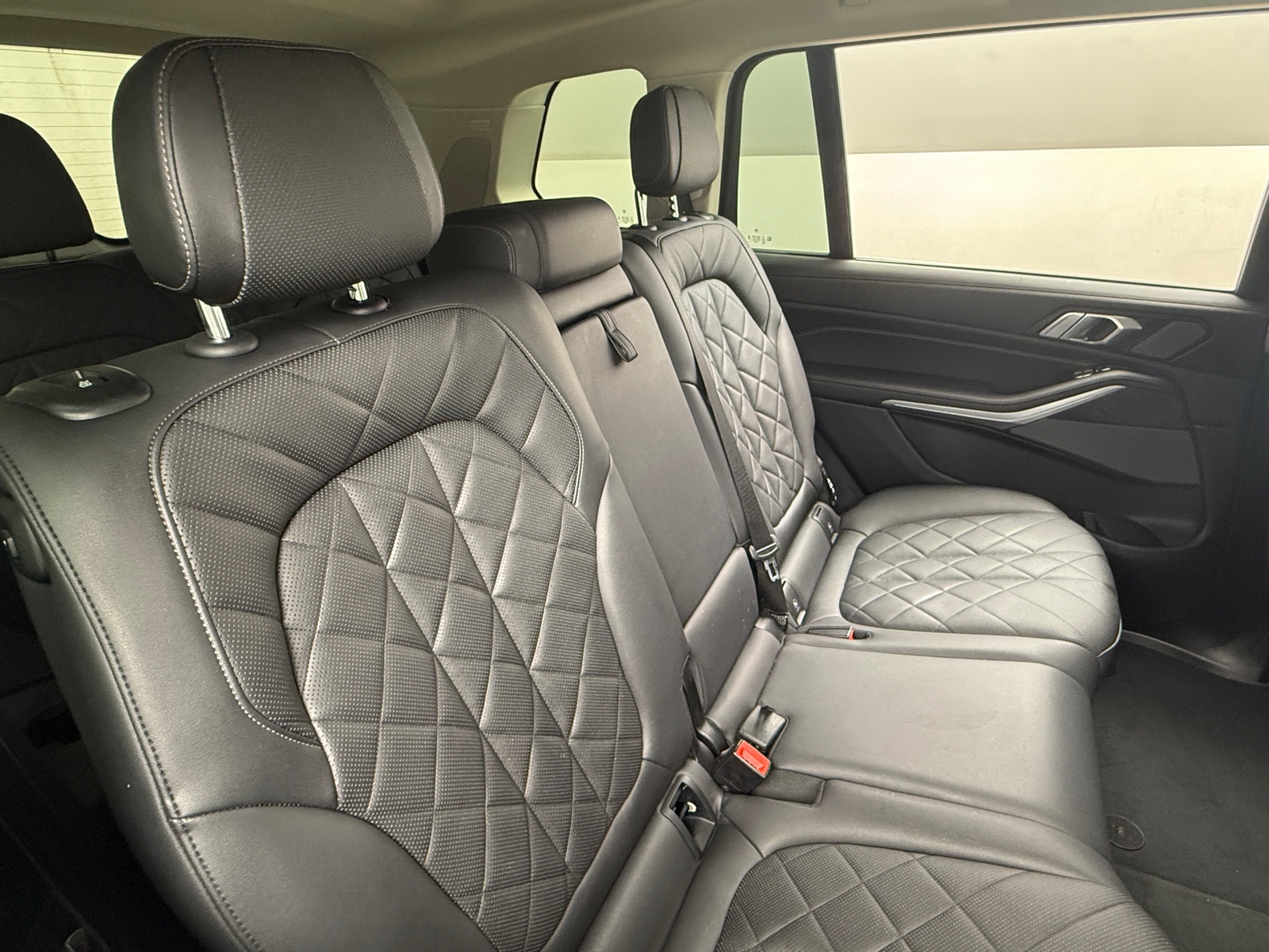 Thumbnail: 2023 BMW X7 - 5