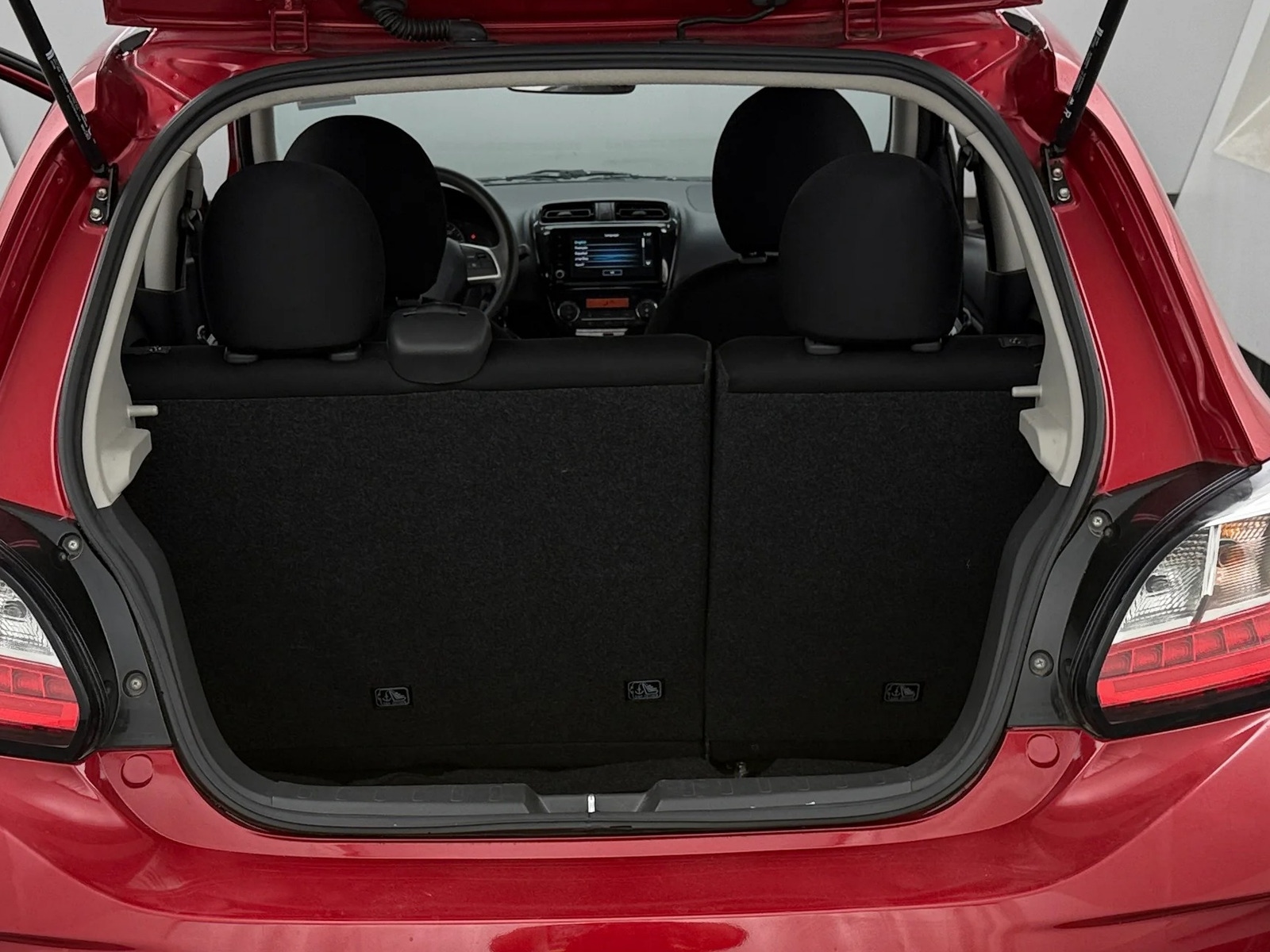 Thumbnail: 2021 Mitsubishi Mirage - 7