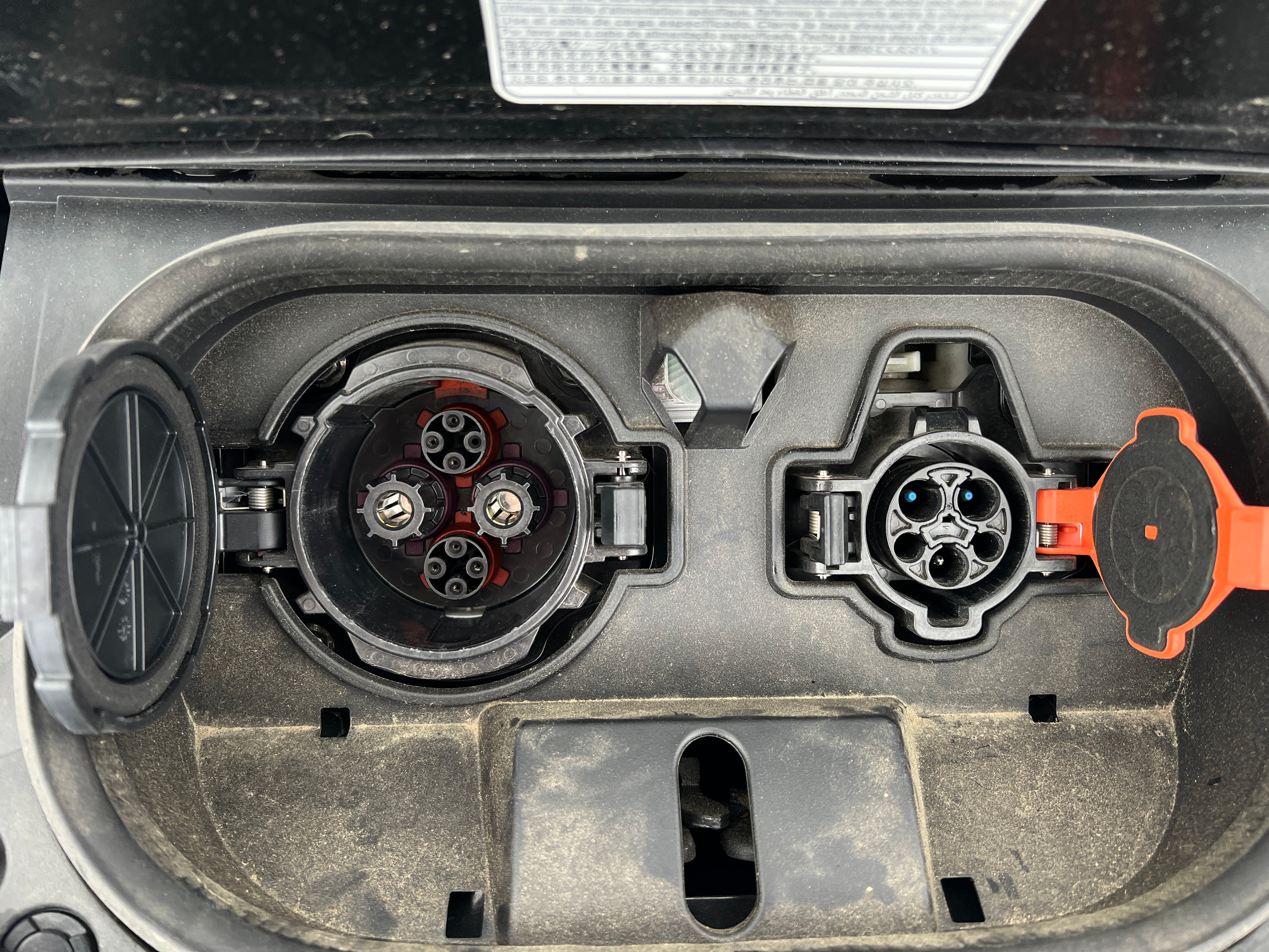 Used 2024 Nissan LEAF S with VIN 1N4AZ1BVXRC550459 for sale in Oak Creek, WI