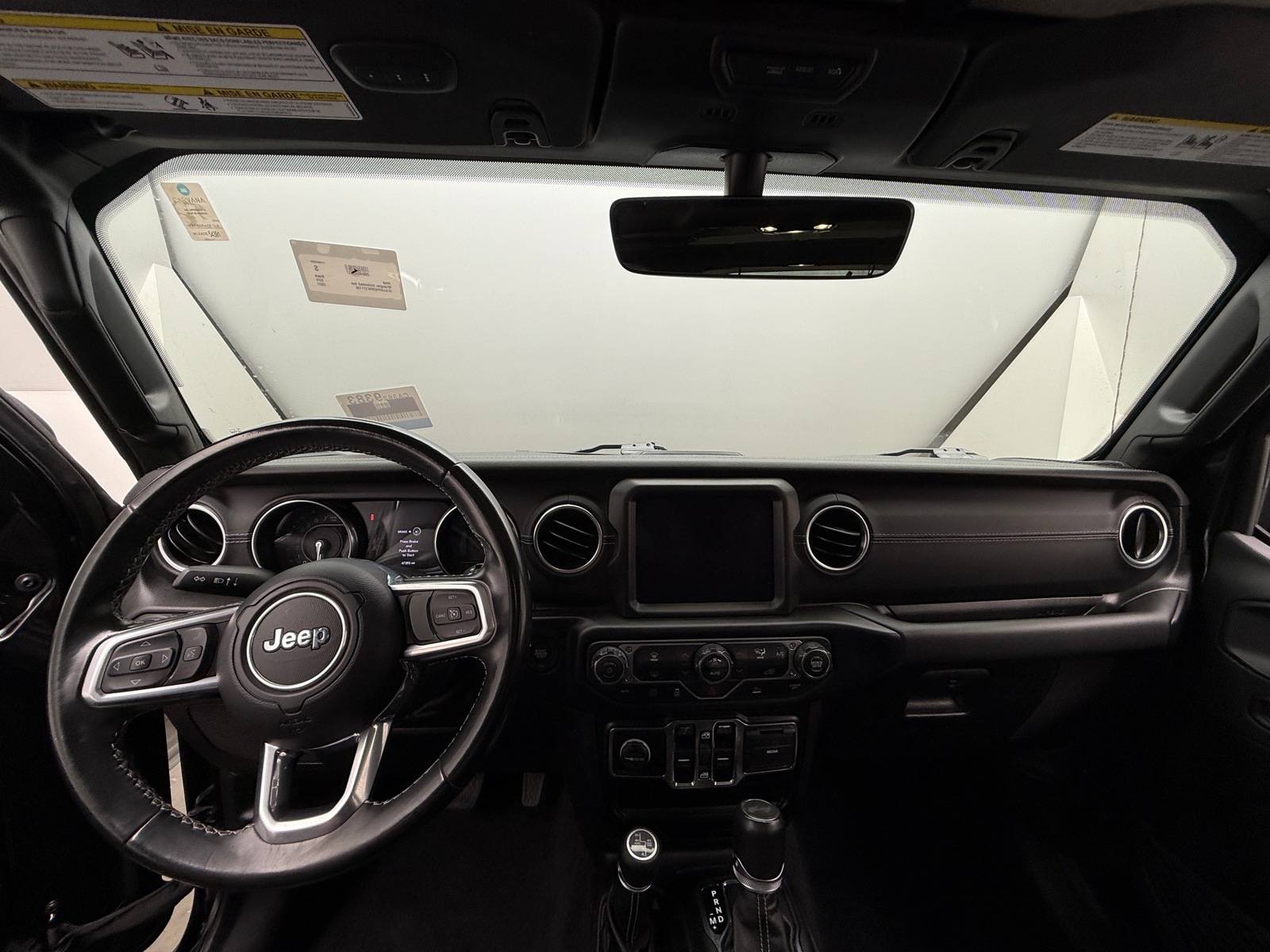 Thumbnail: 2022 Jeep Wrangler - 3