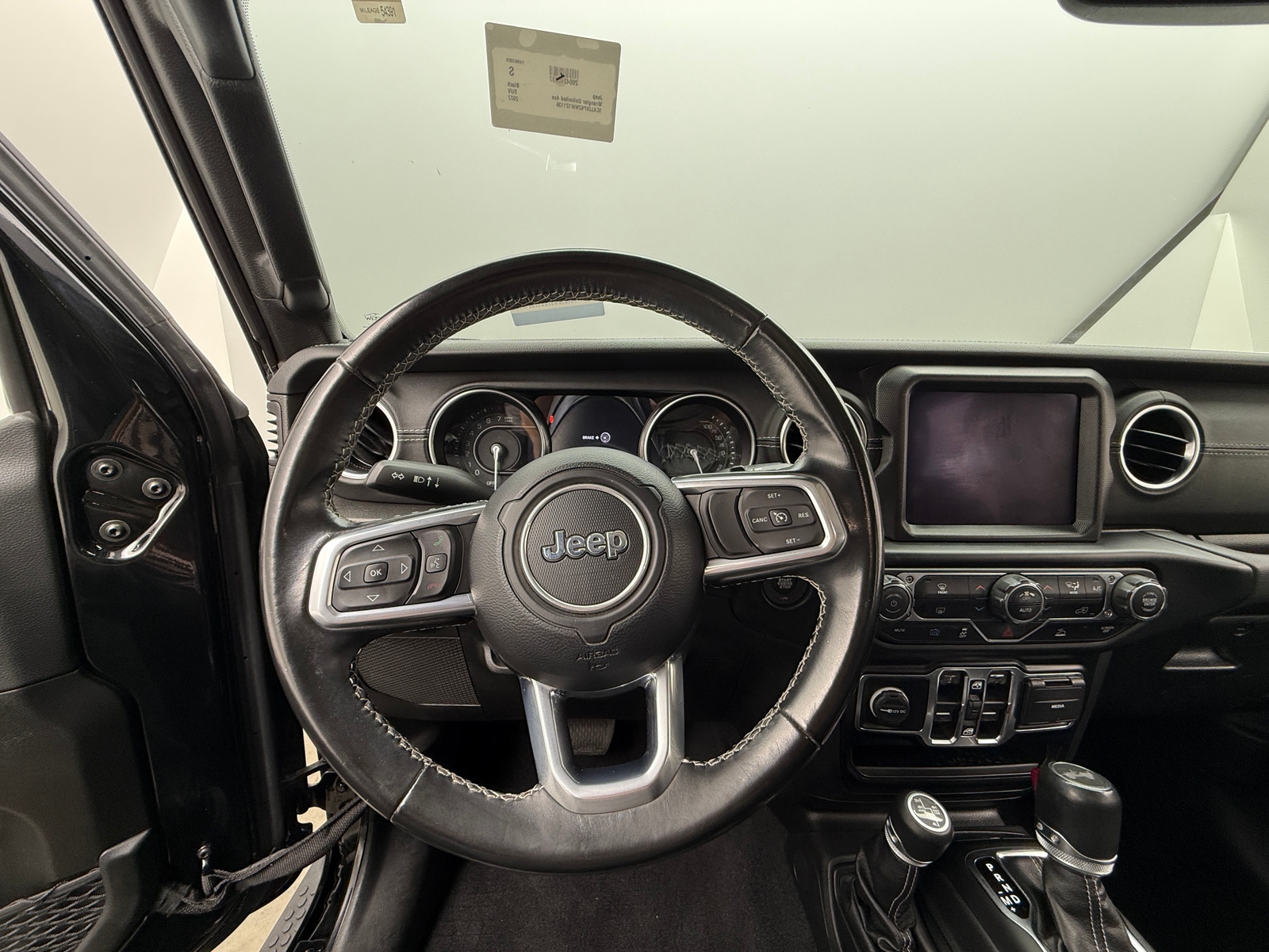 Thumbnail: 2022 Jeep Wrangler - 5