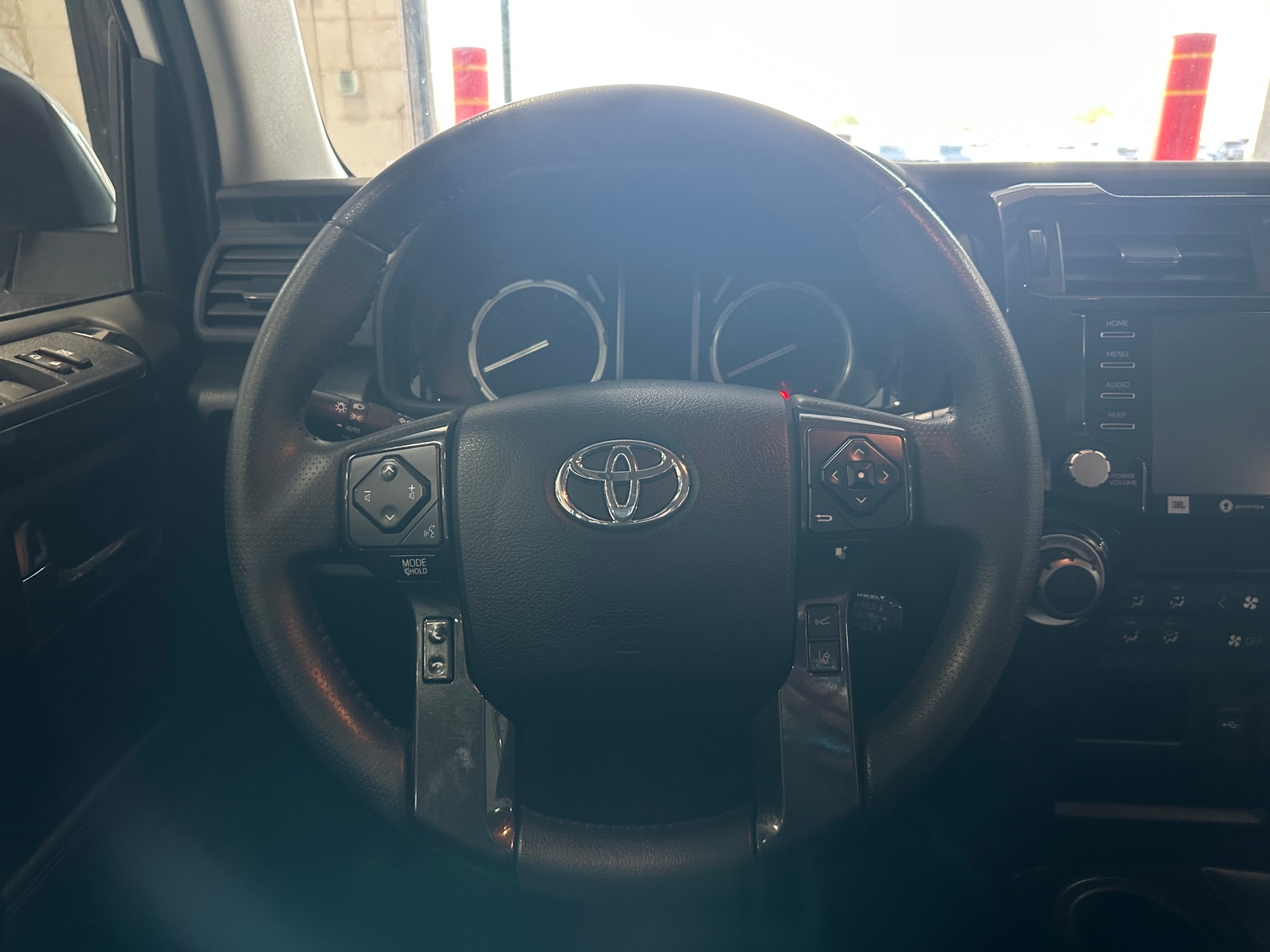 Thumbnail: 2022 Toyota 4Runner - 4