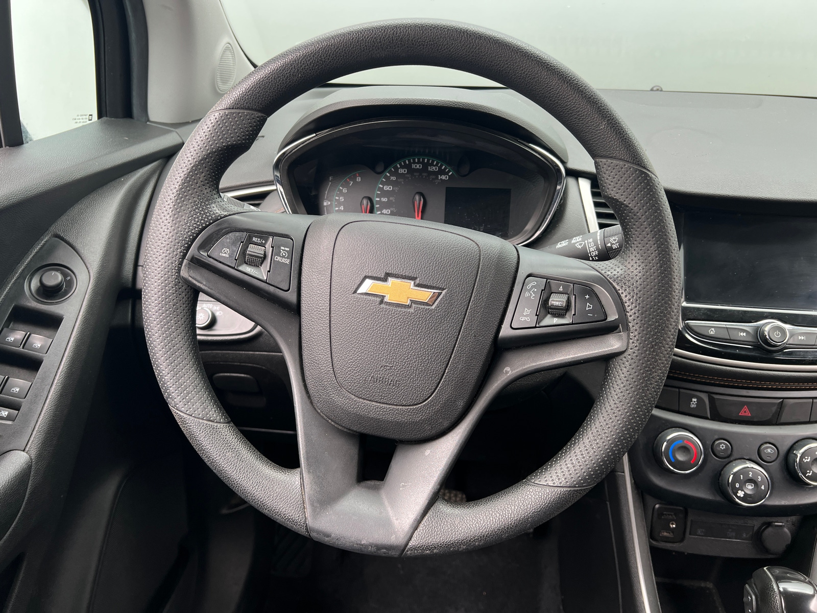 Thumbnail: 2020 Chevrolet Trax - 5