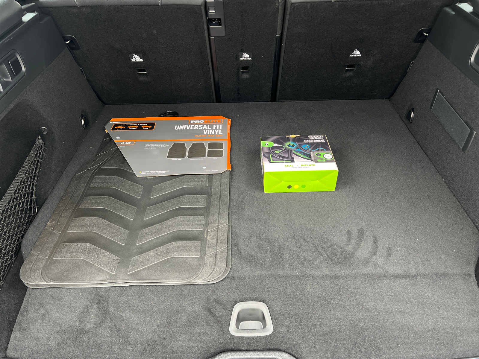 Thumbnail: 2025 Mercedes-Benz GLC - 7