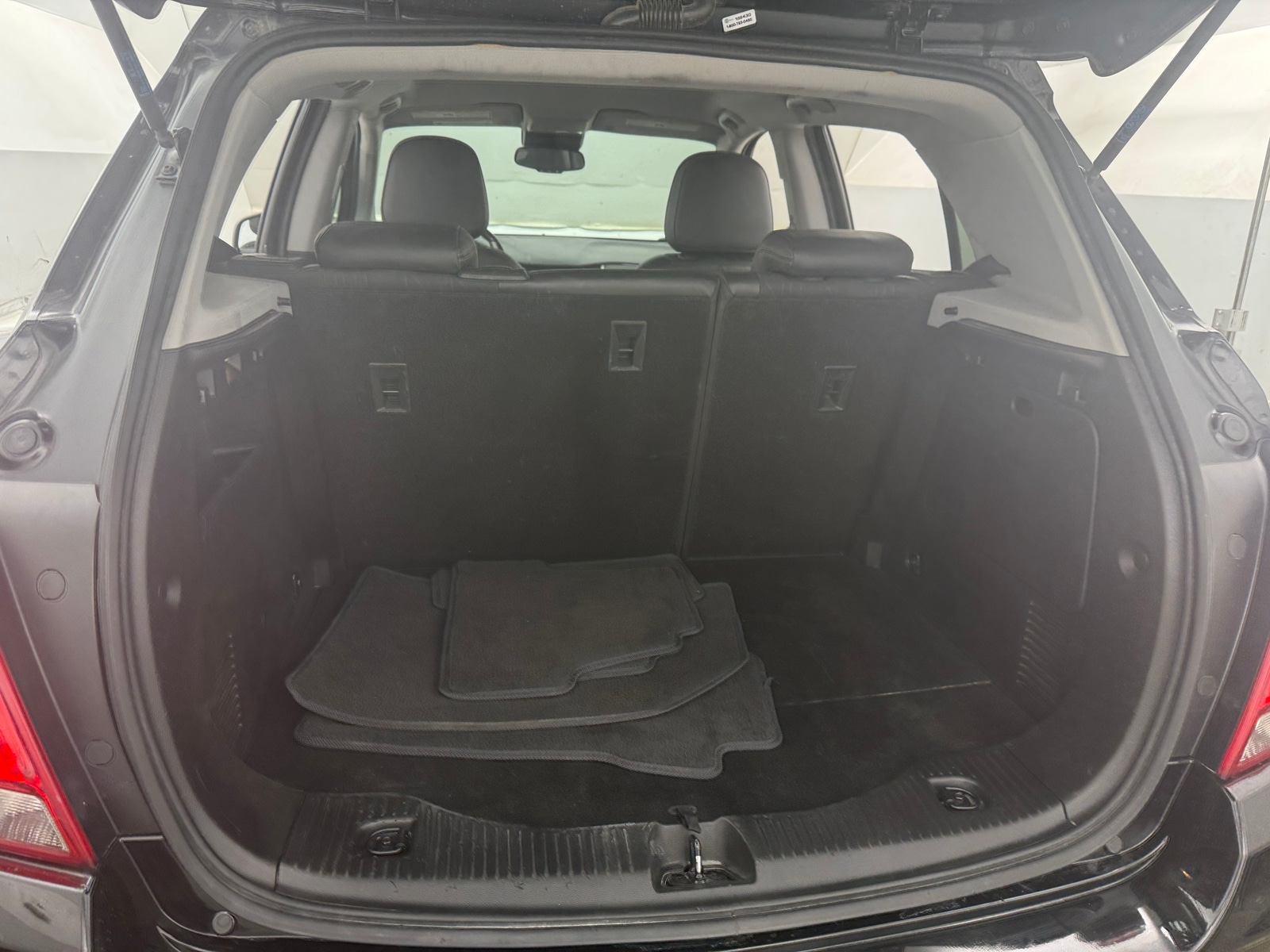 Thumbnail: 2022 Chevrolet Trax - 7