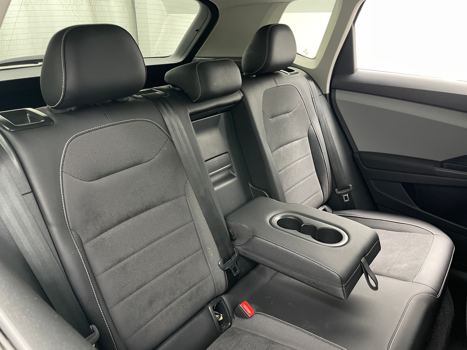 Thumbnail: 2022 Volkswagen Taos - 5