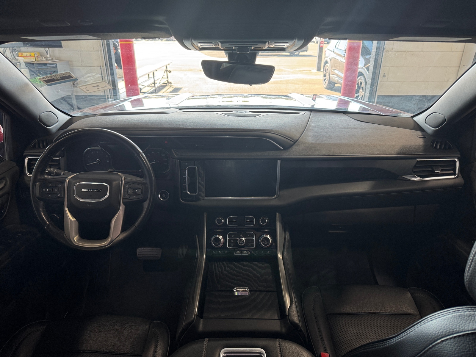 Thumbnail: 2021 GMC Yukon - 2