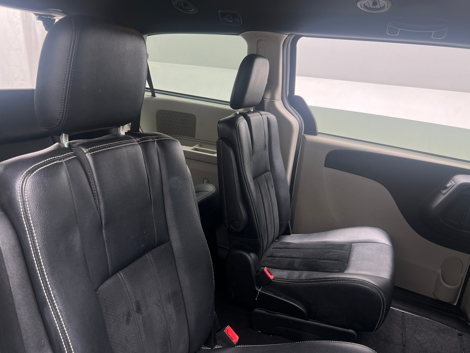 Thumbnail: 2018 Dodge Grand Caravan - 5