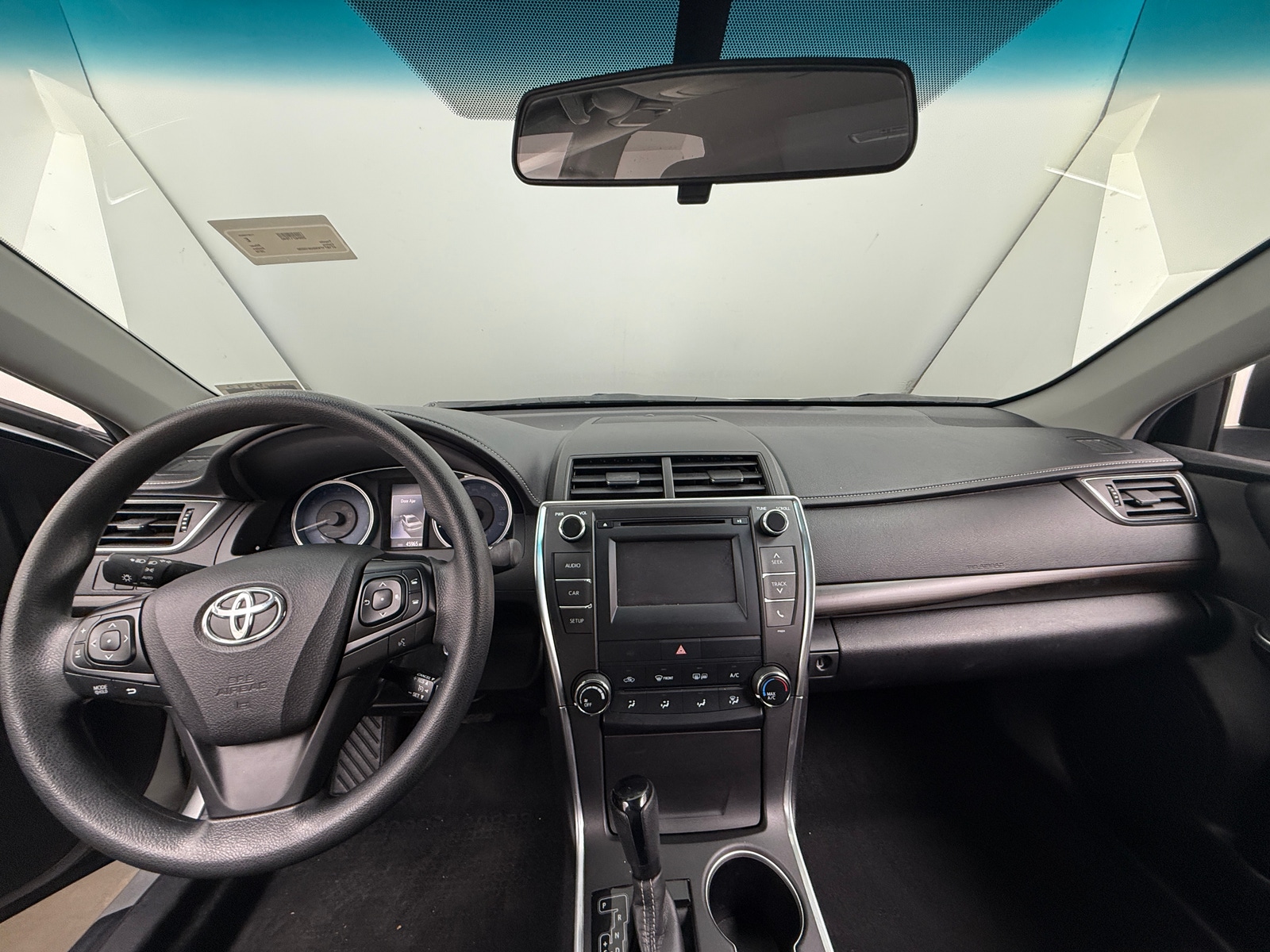 Thumbnail: 2016 Toyota Camry - 3