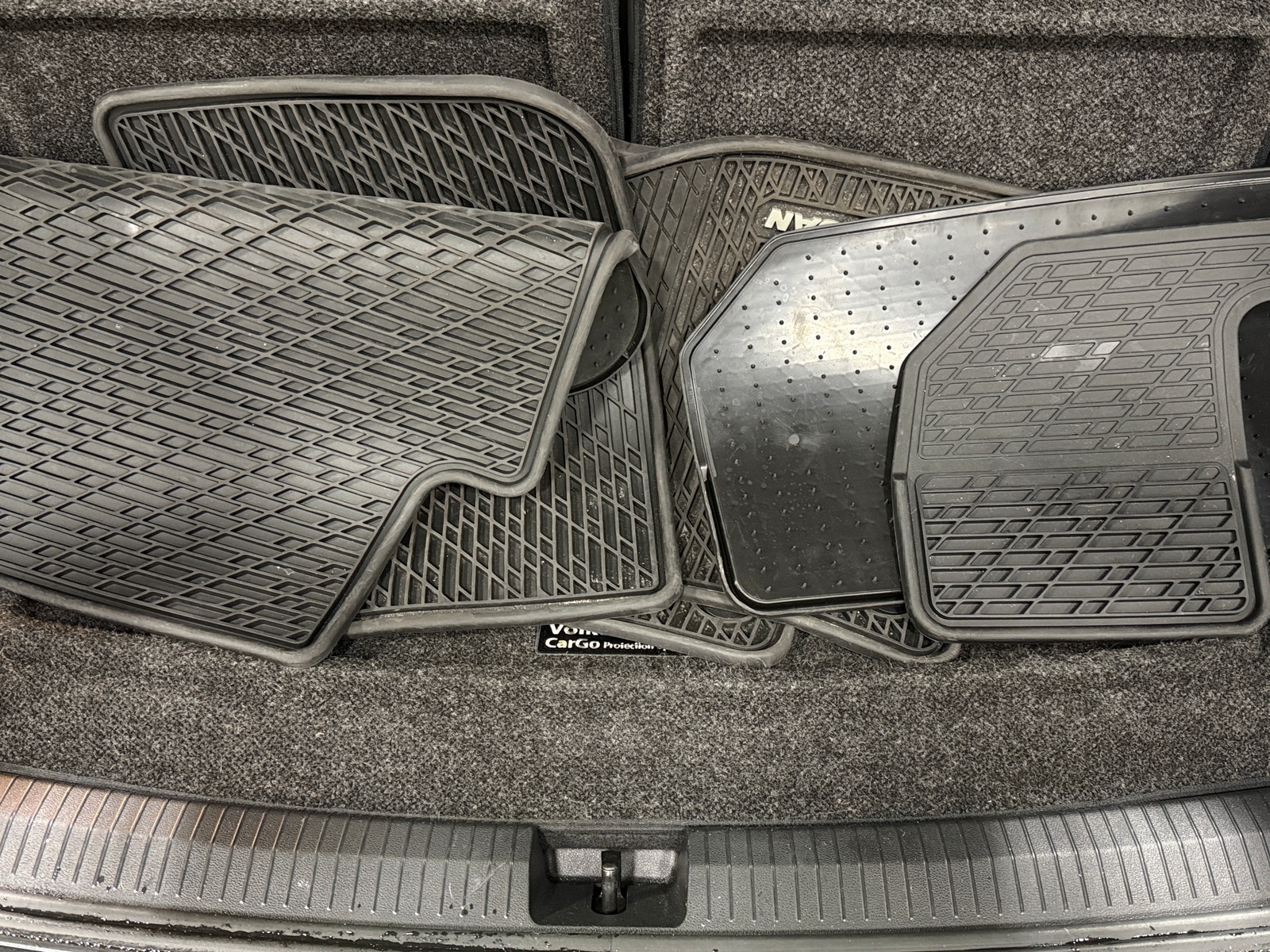 Thumbnail: 2019 Volkswagen Tiguan - 6