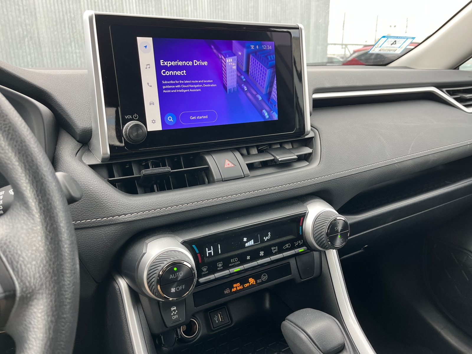 Thumbnail: 2025 Toyota RAV4 - 4