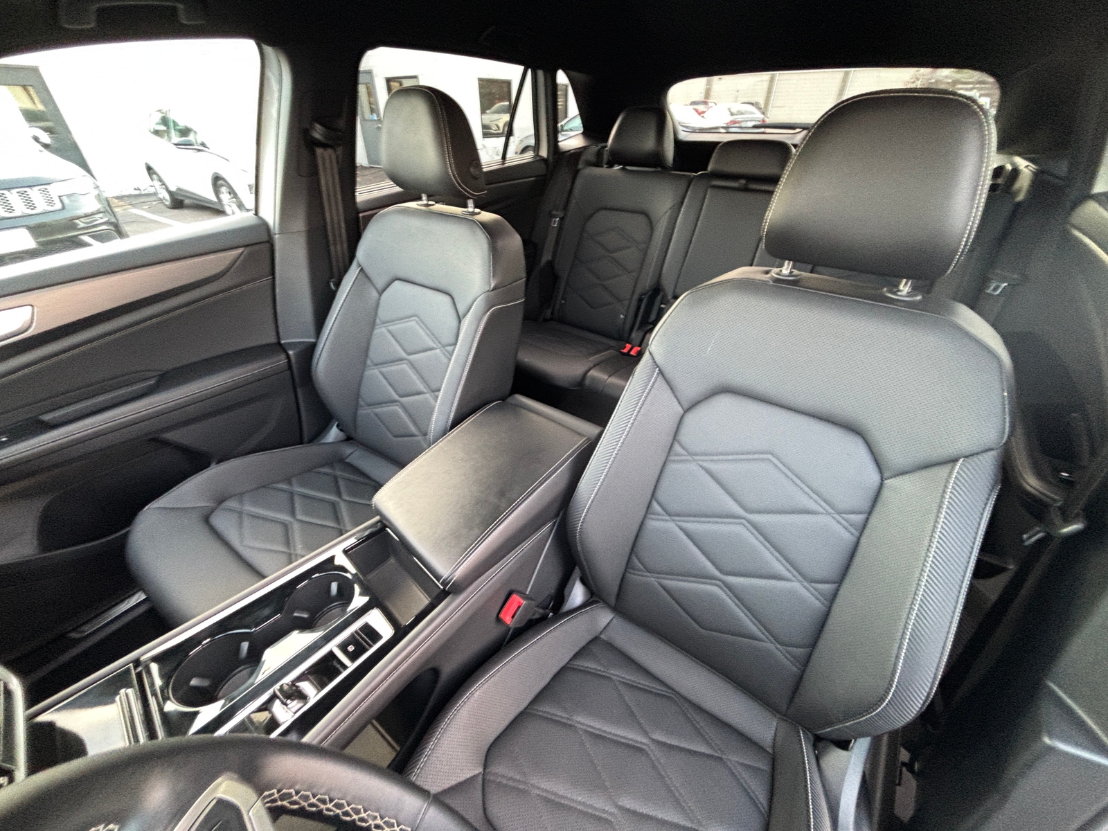 Thumbnail: 2025 Volkswagen Atlas - 2