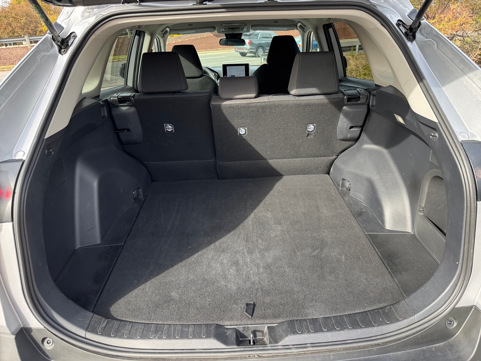 Thumbnail: 2025 Toyota RAV4 - 4