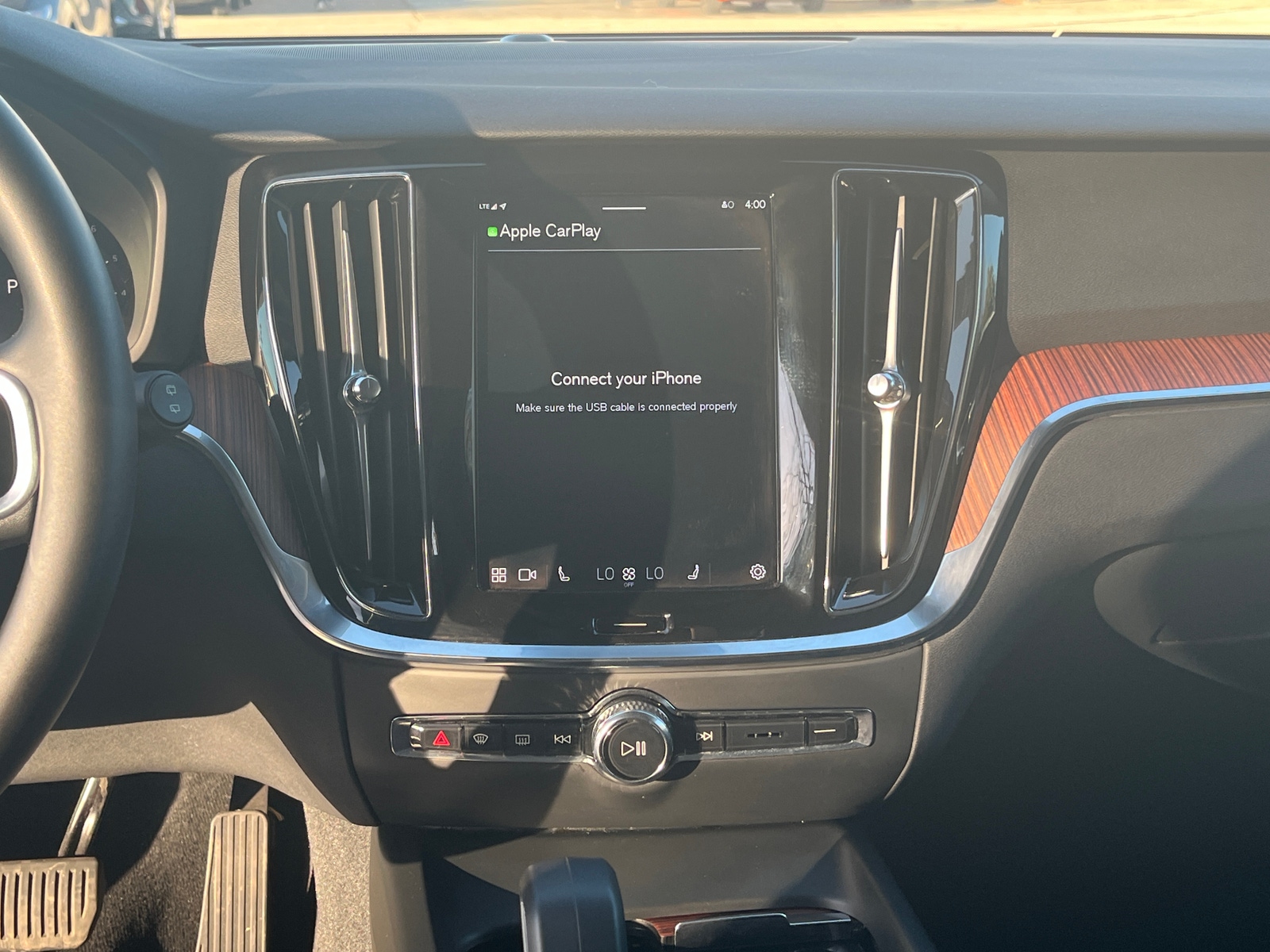 Thumbnail: 2025 Volvo V60 - 4