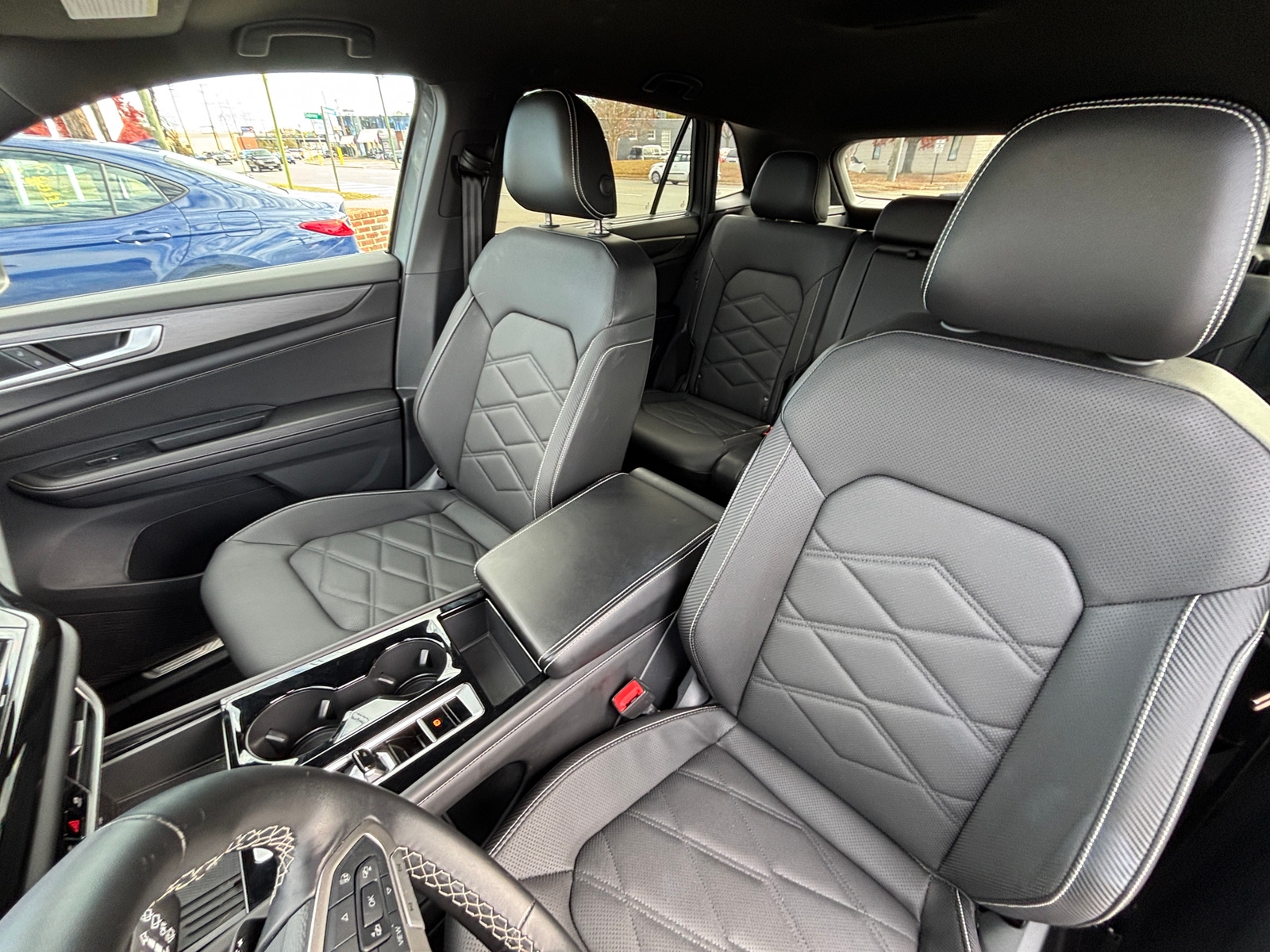 Thumbnail: 2025 Volkswagen Atlas - 2