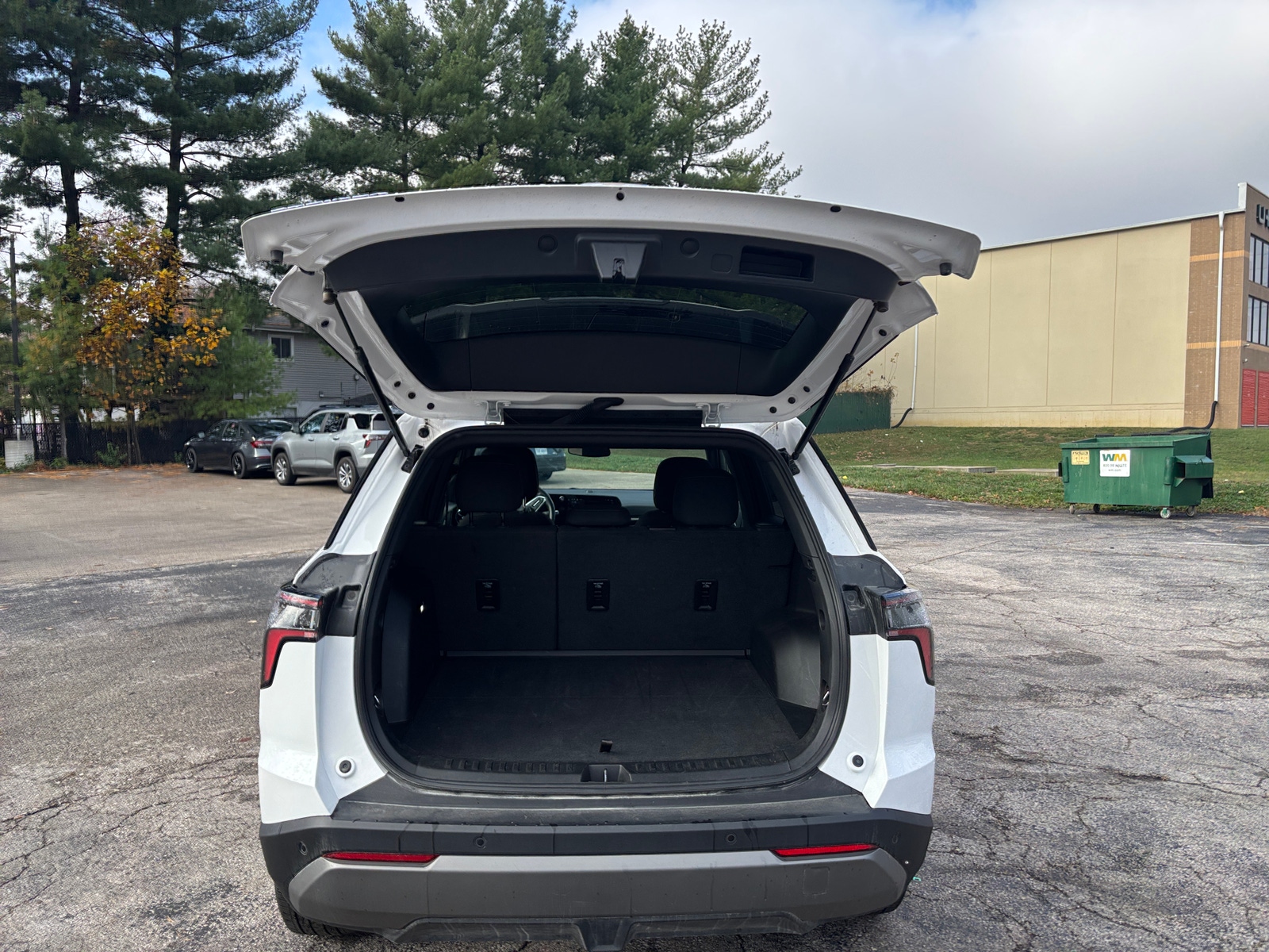 Thumbnail: 2025 Chevrolet Equinox - 6