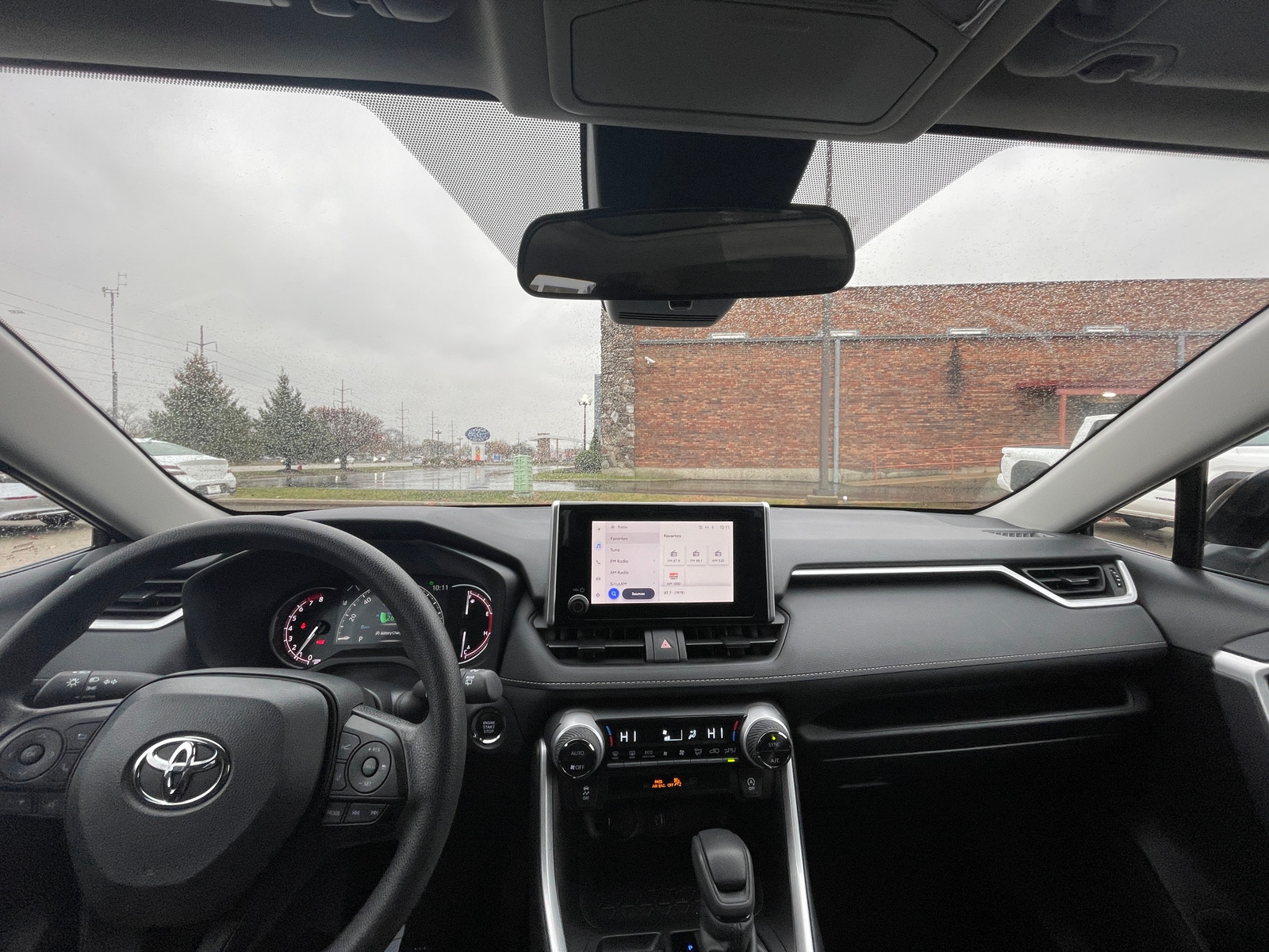 Thumbnail: 2025 Toyota RAV4 - 3