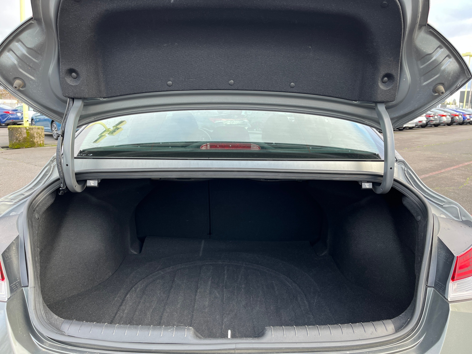 Thumbnail: 2025 Hyundai Elantra - 6