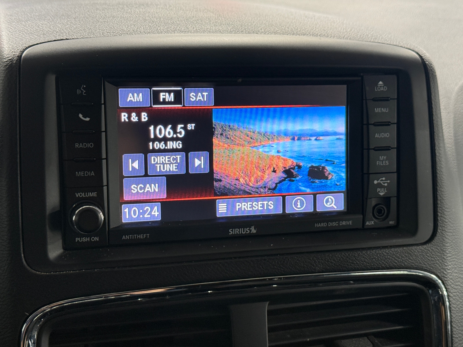 Thumbnail: 2020 Dodge Grand Caravan - 4