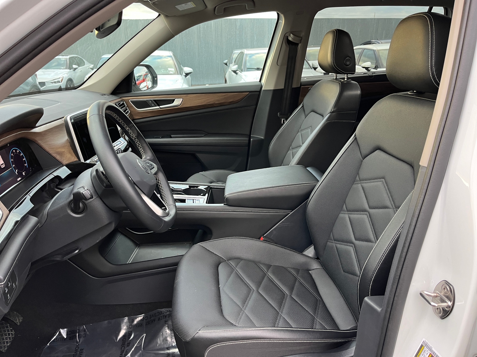 Thumbnail: 2025 Volkswagen Atlas - 2