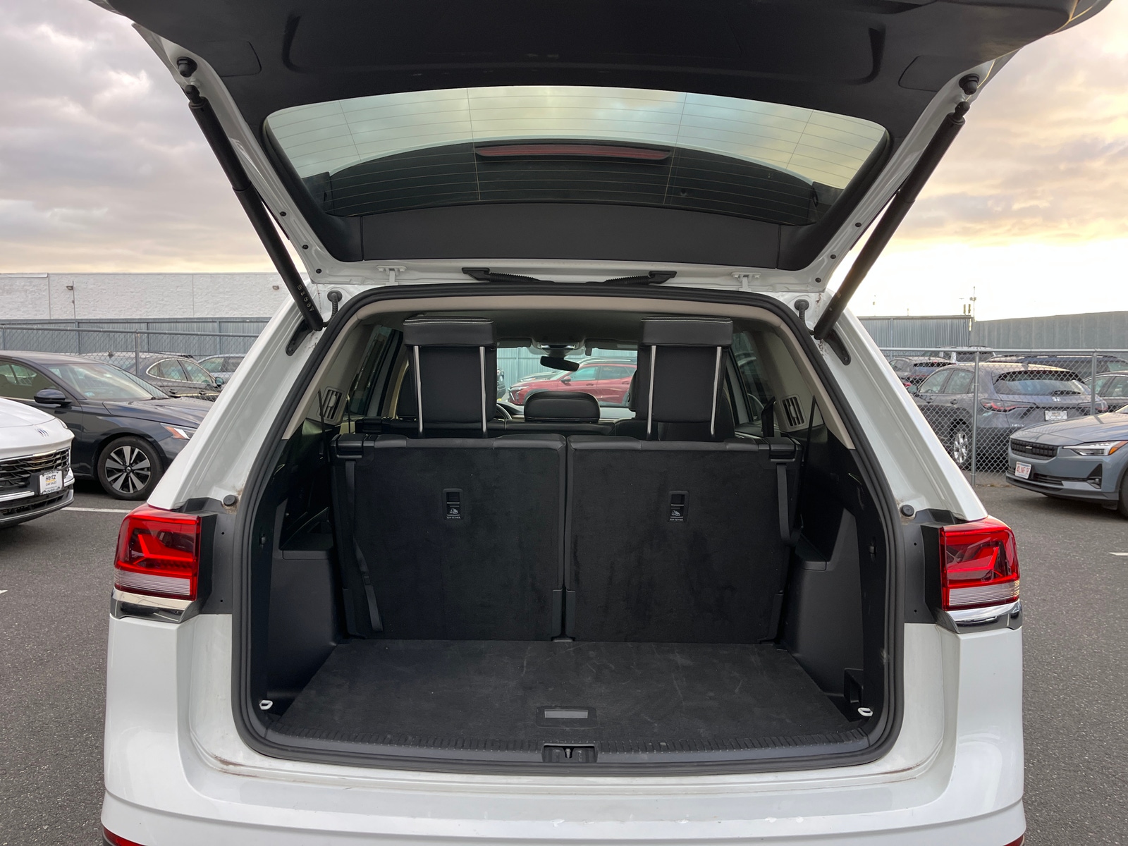 Thumbnail: 2025 Volkswagen Atlas - 7