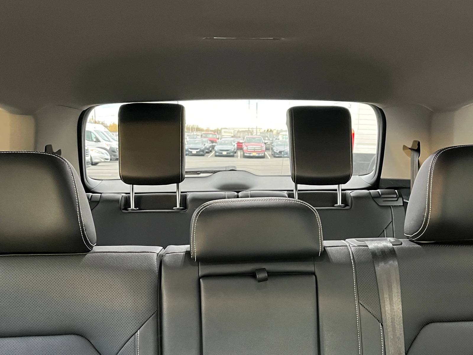 Thumbnail: 2025 Volkswagen Atlas - 6