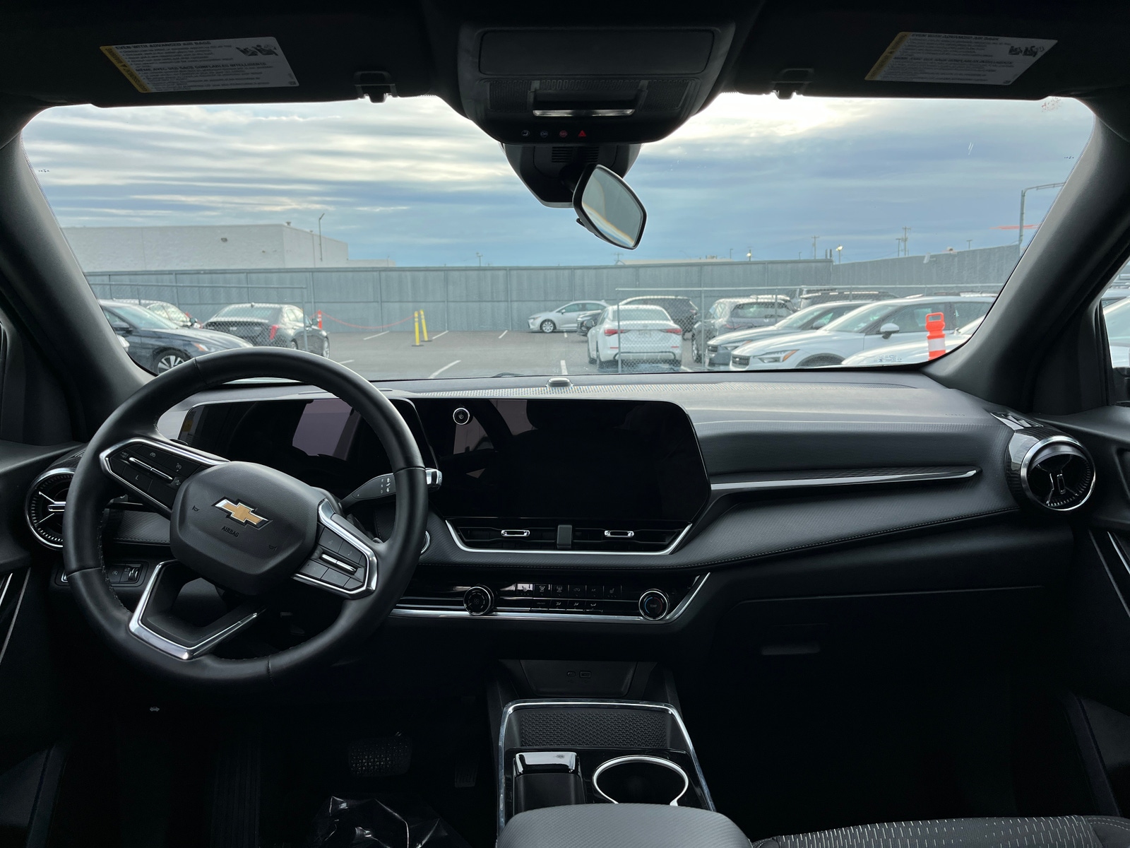 Thumbnail: 2025 Chevrolet Equinox - 3