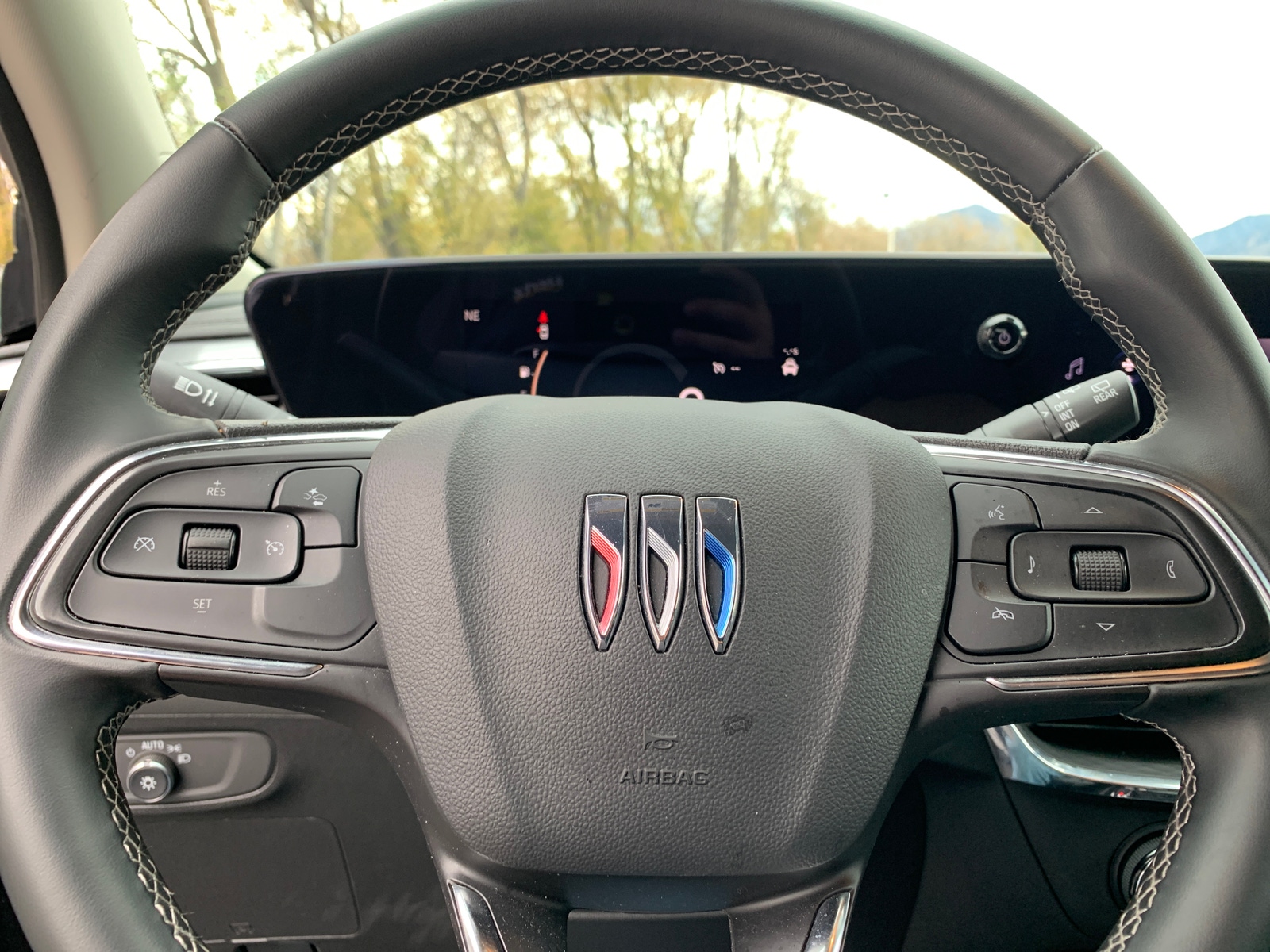 Thumbnail: 2025 Buick Encore GX - 5