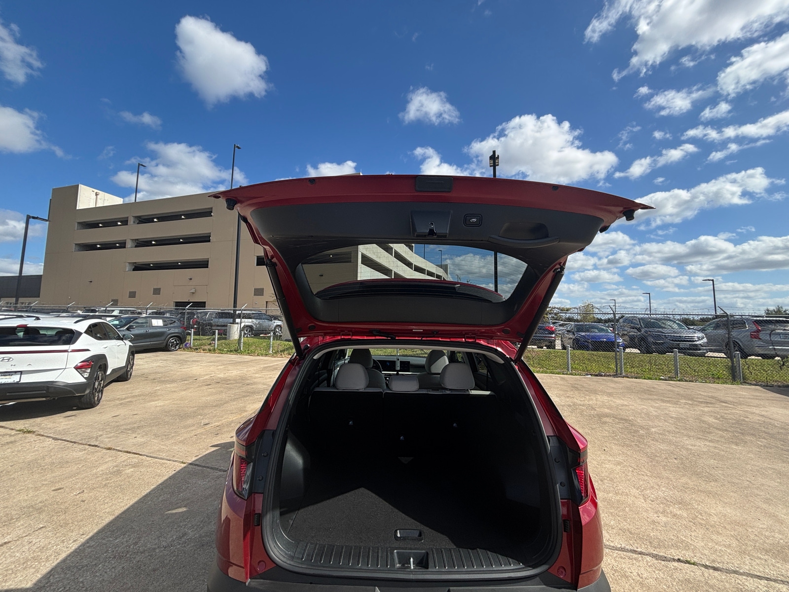 Thumbnail: 2025 Hyundai Tucson - 6