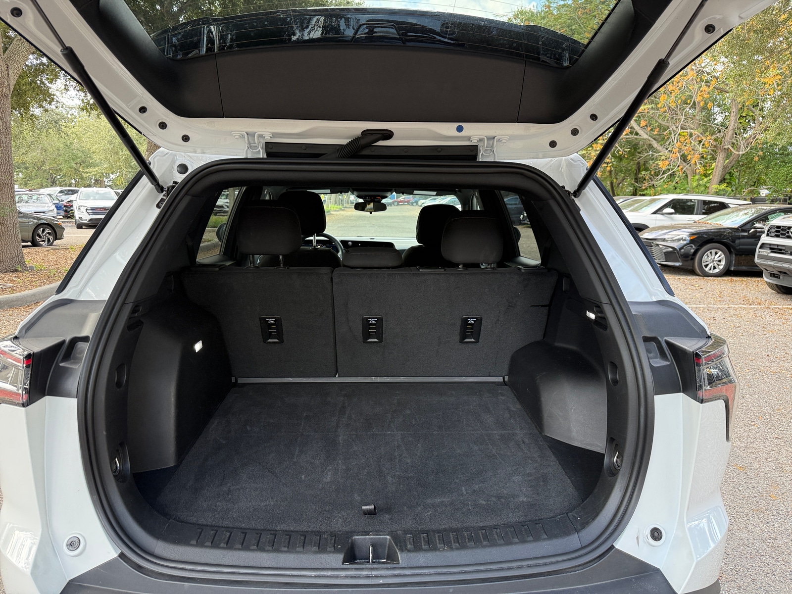 Thumbnail: 2025 Chevrolet Equinox - 4