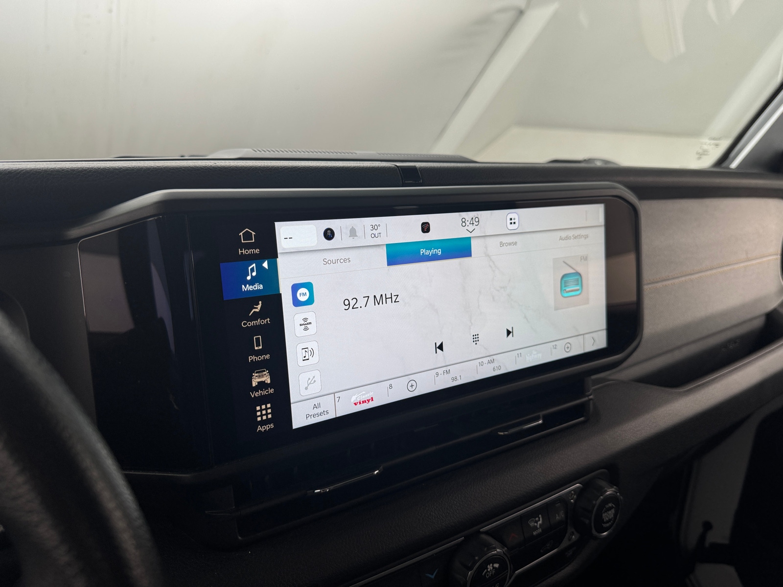 Thumbnail: 2024 Jeep Gladiator - 4