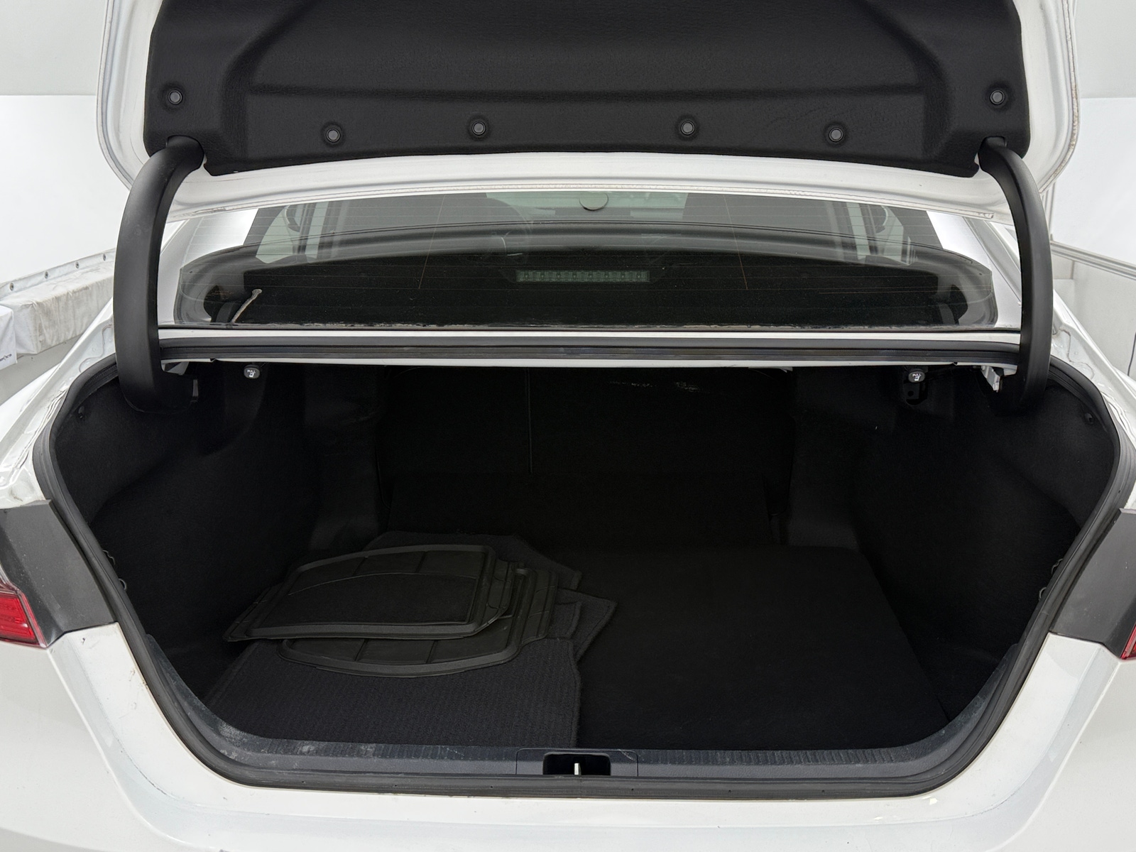 Thumbnail: 2022 Toyota Camry - 7