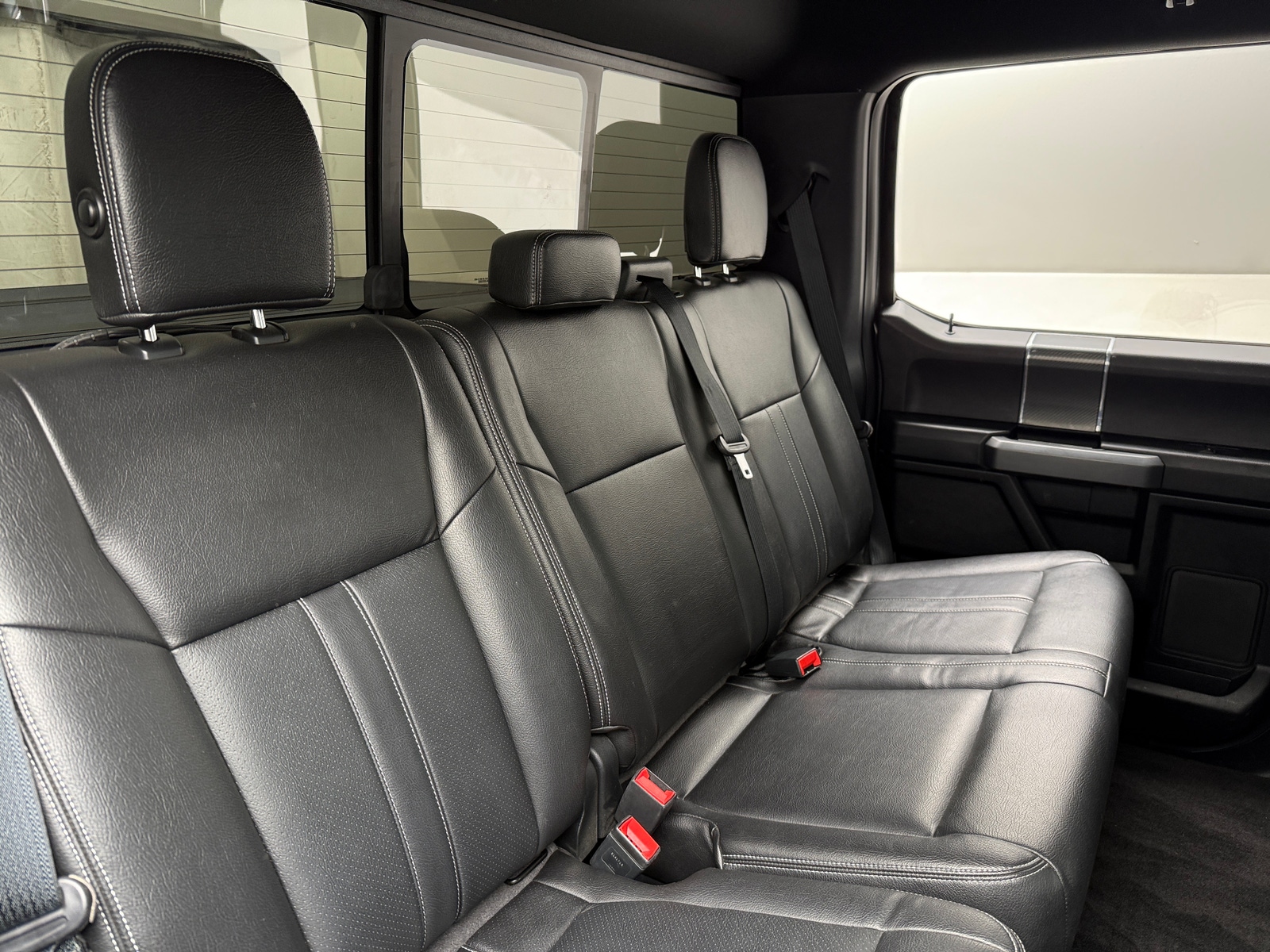 Thumbnail: 2018 Ford Econoline - 6