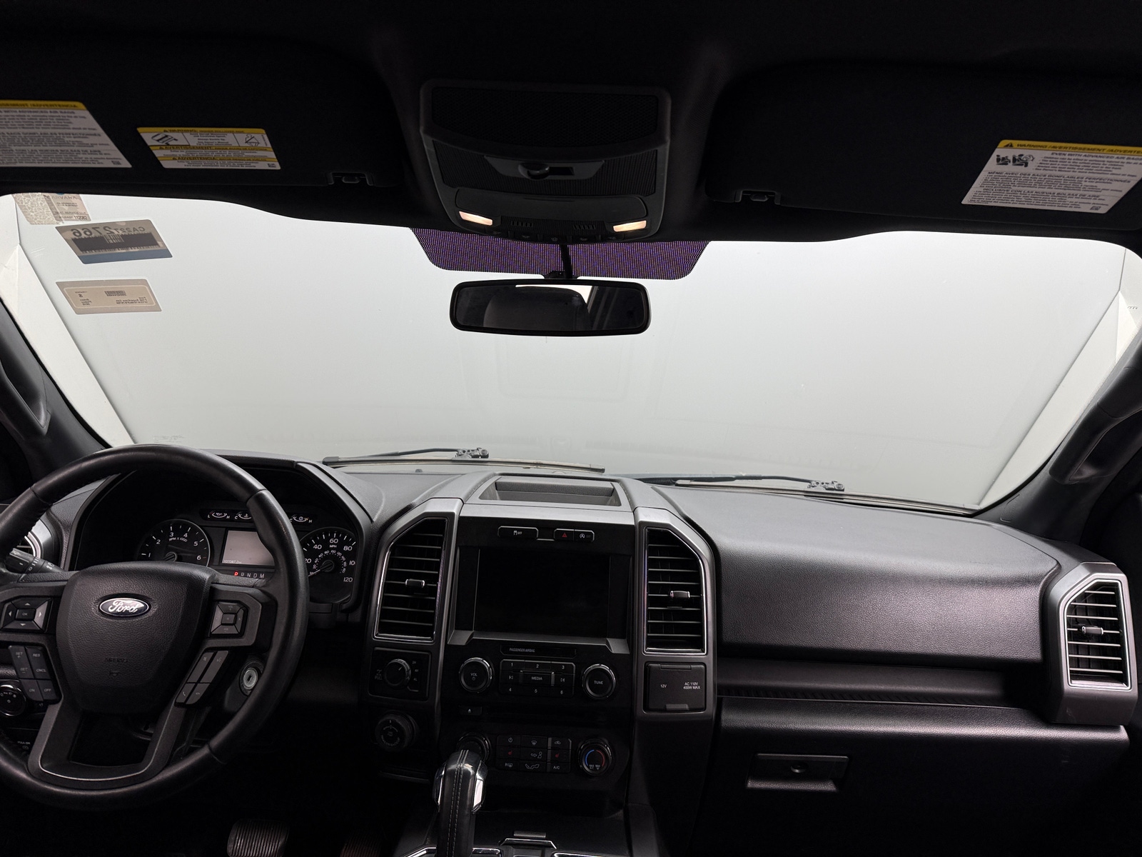 Thumbnail: 2018 Ford Econoline - 3