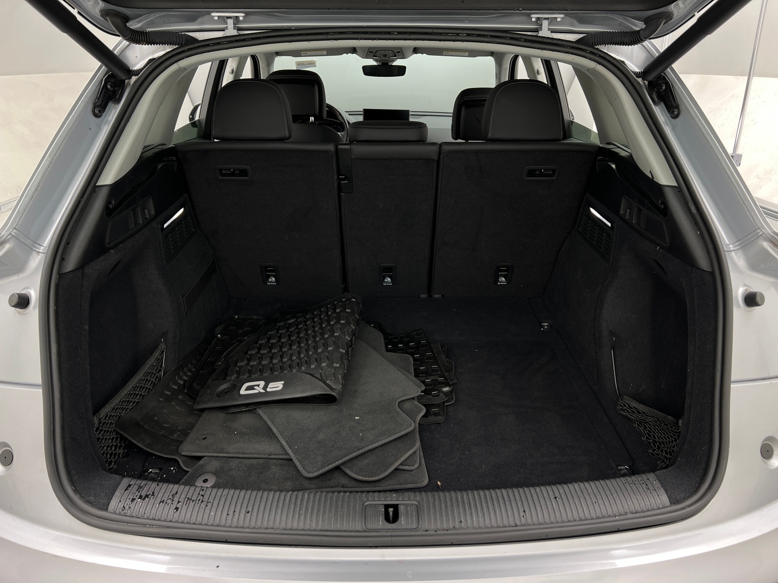 Thumbnail: 2021 Audi Q5 - 6