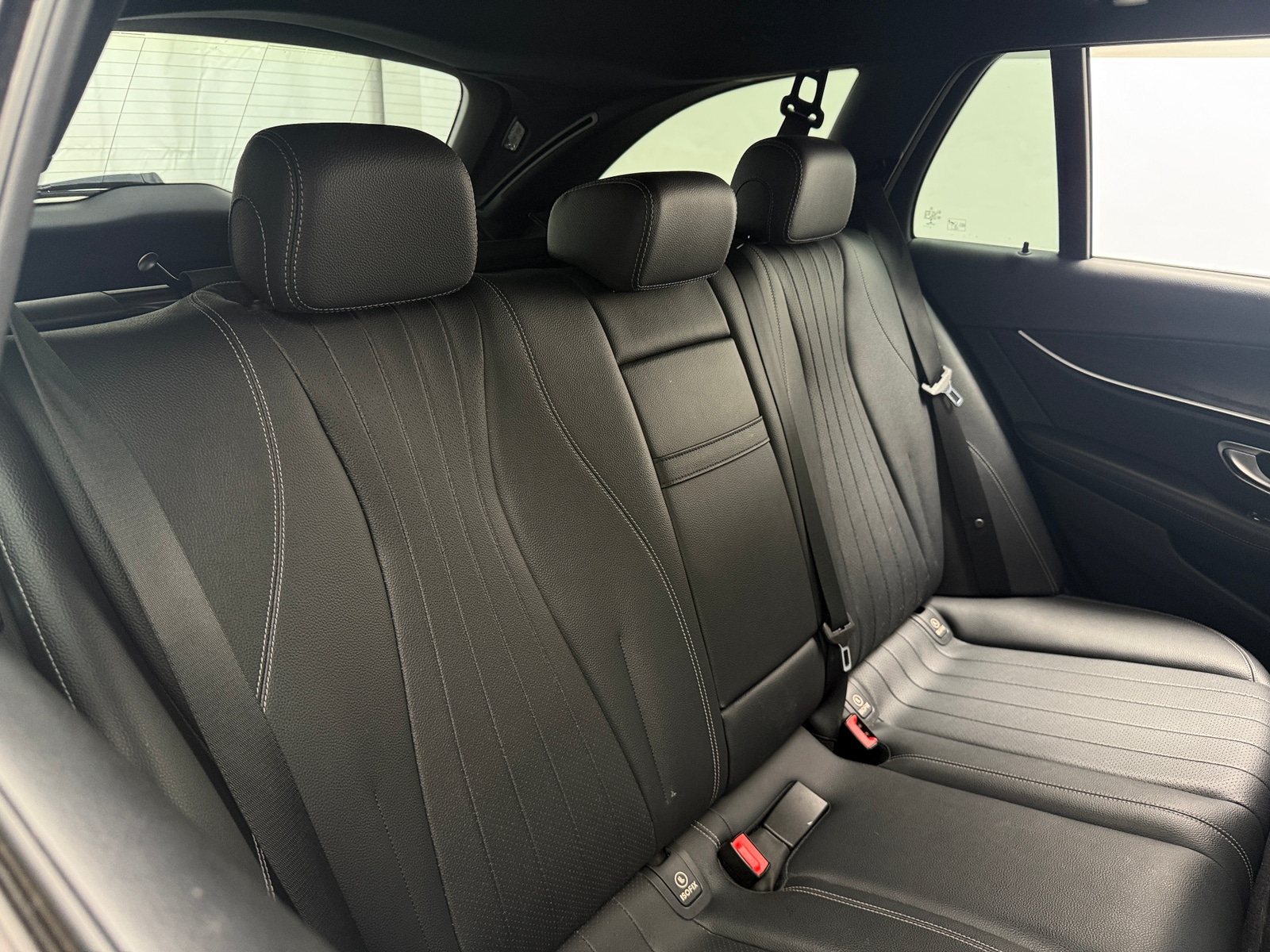 Thumbnail: 2017 Mercedes-Benz E-Class - 5