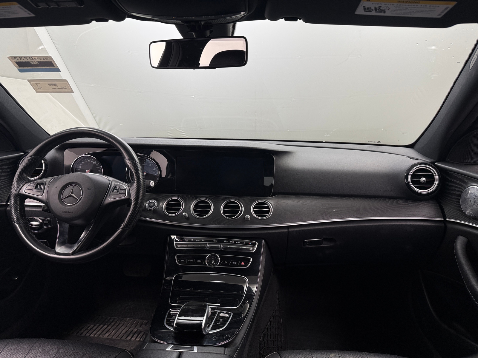 Thumbnail: 2017 Mercedes-Benz E-Class - 2