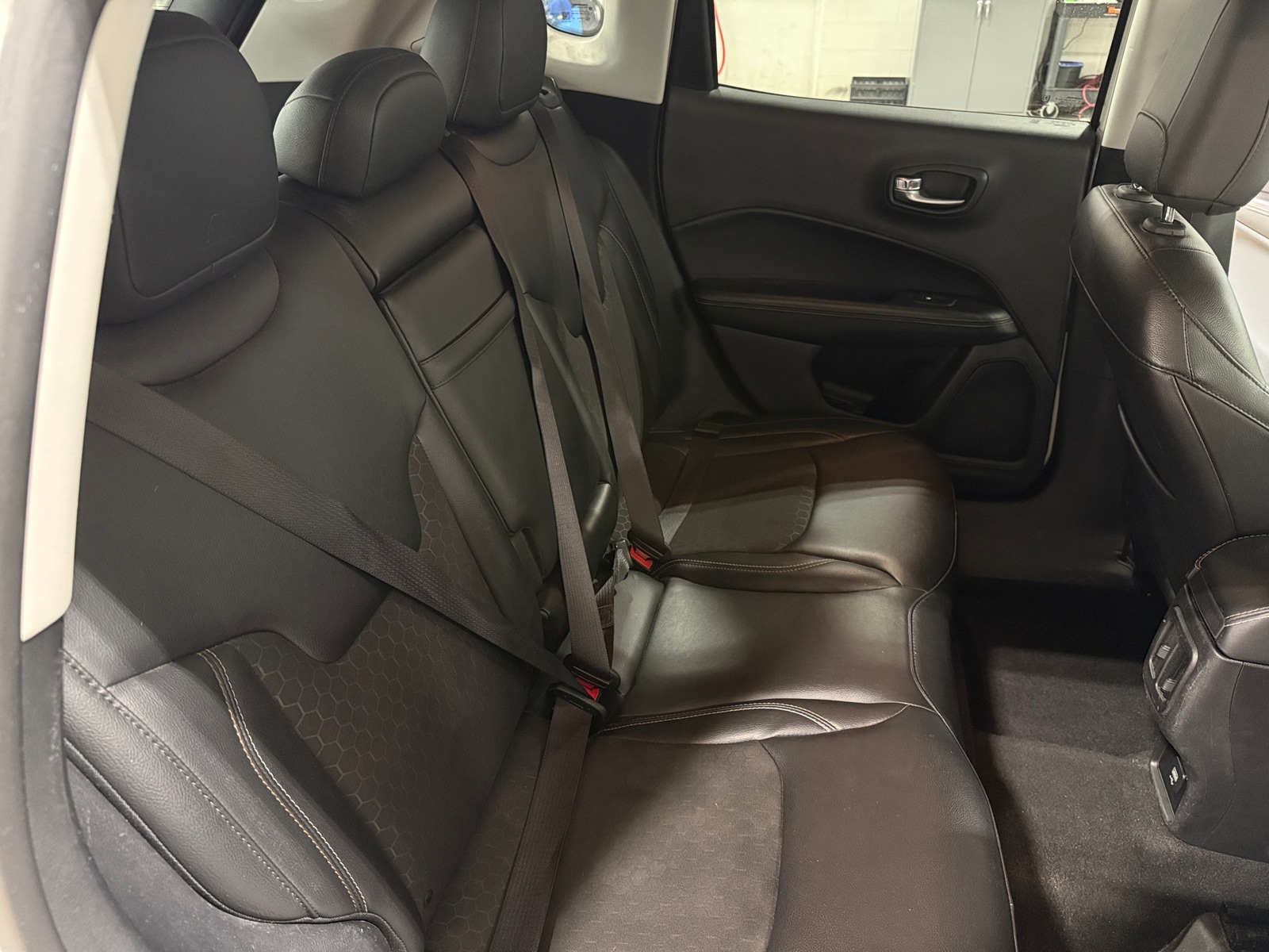 Thumbnail: 2018 Jeep Compass - 6