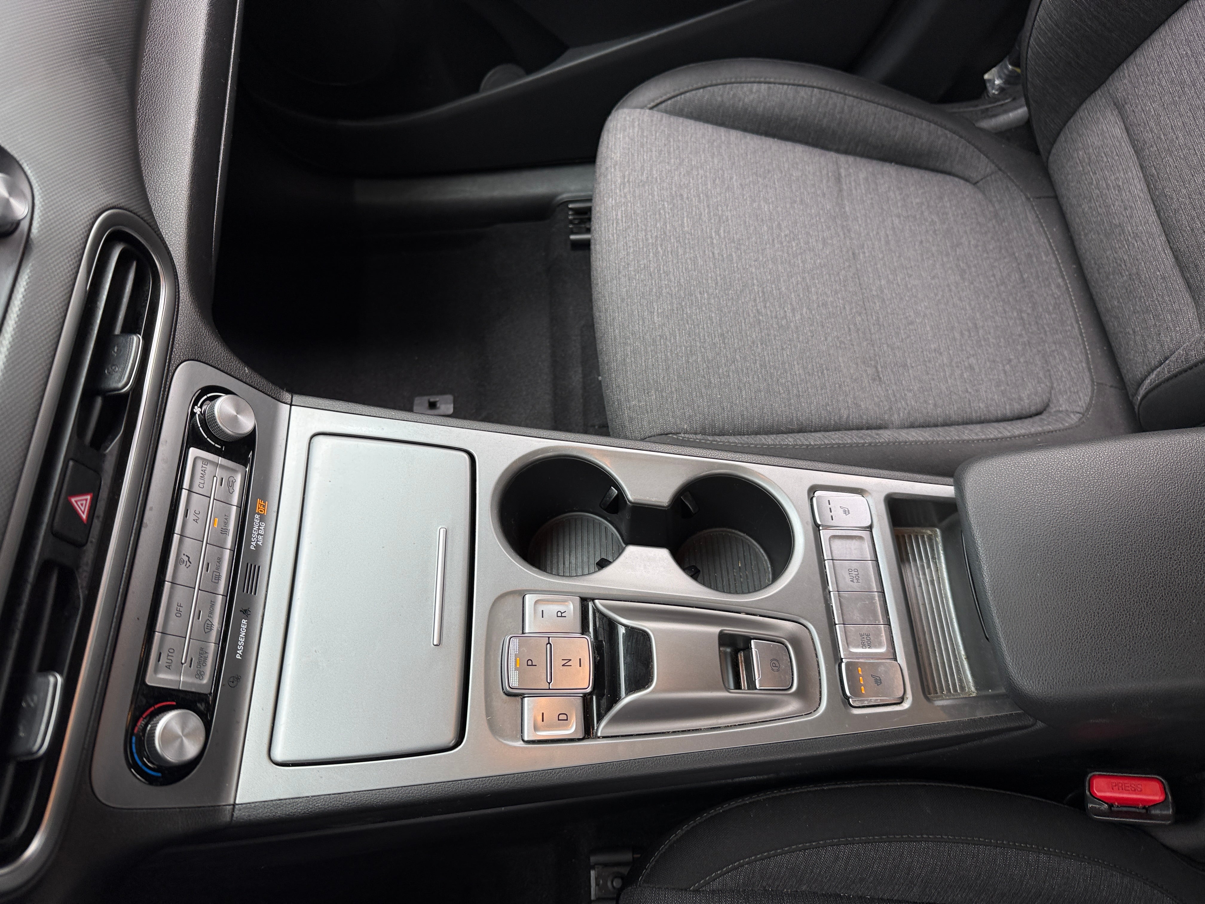 Used 2023 Hyundai Kona EV SE with VIN KM8K23AG3PU172103 for sale in Oak Creek, WI