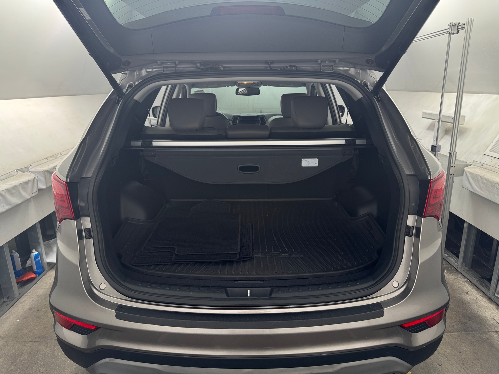 Thumbnail: 2018 Hyundai Santa Fe - 6